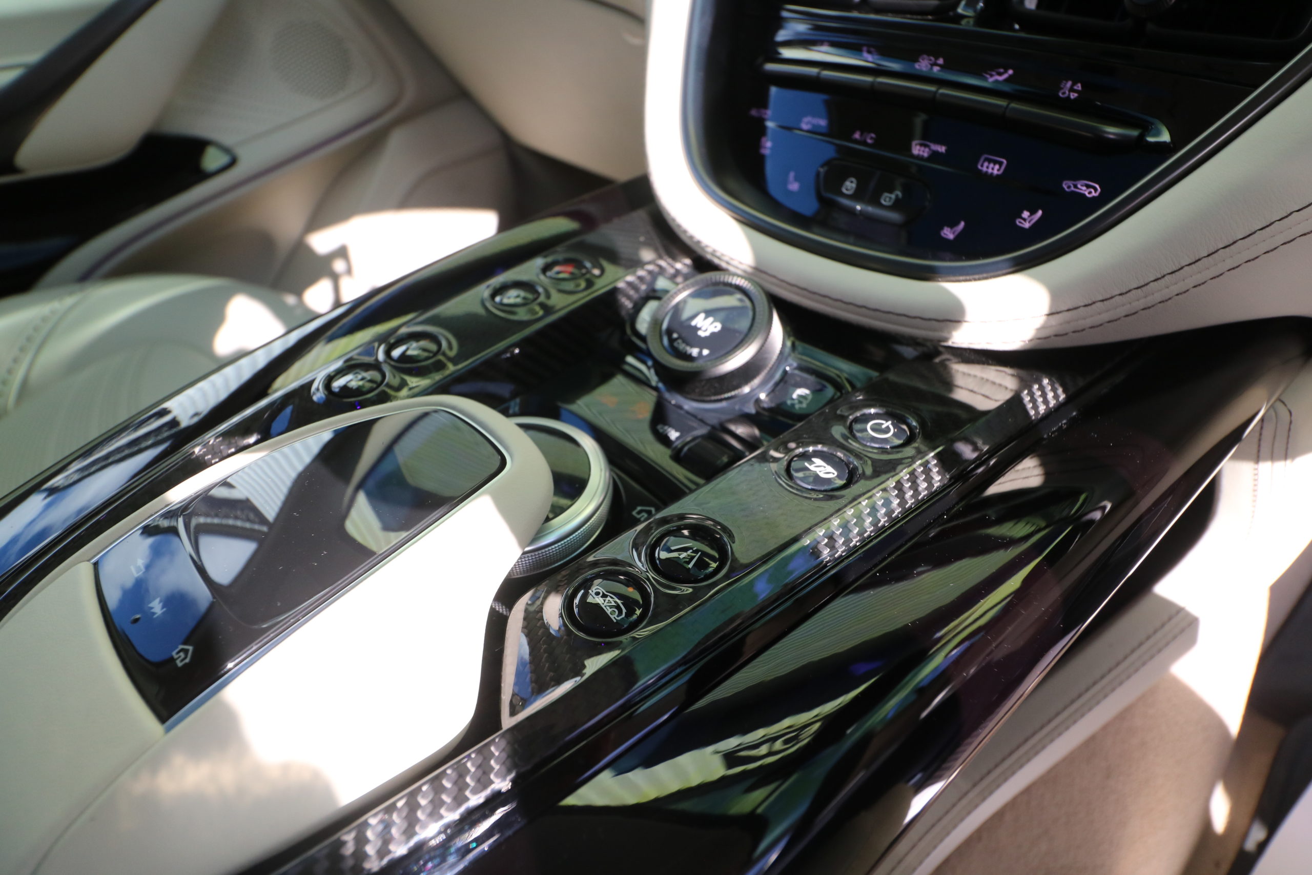 2023 (23) Aston Martin DBX 4.0 V8 707 Auto 4WD Euro 6 (s/s) 5dr