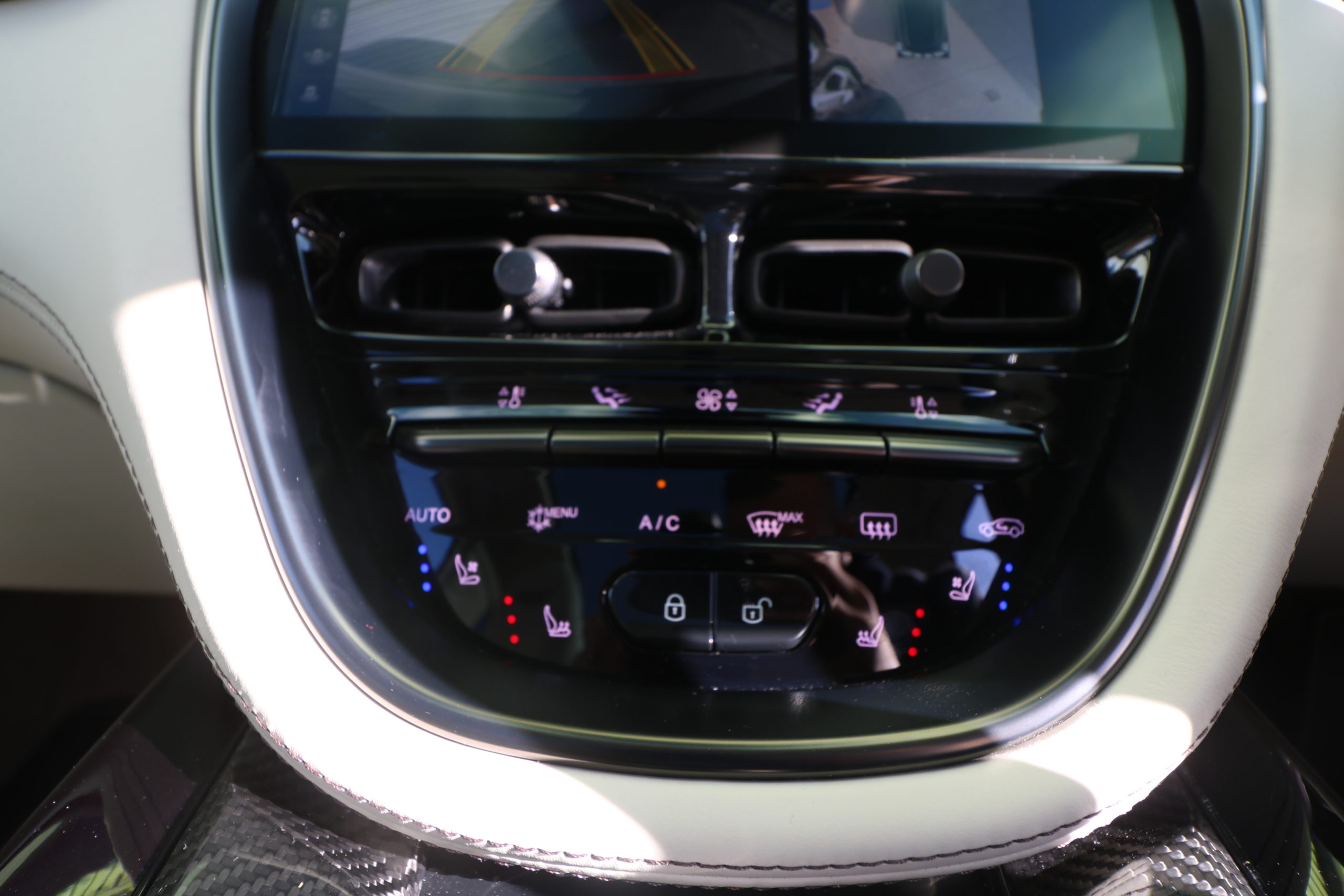 2023 (23) Aston Martin DBX 4.0 V8 707 Auto 4WD Euro 6 (s/s) 5dr