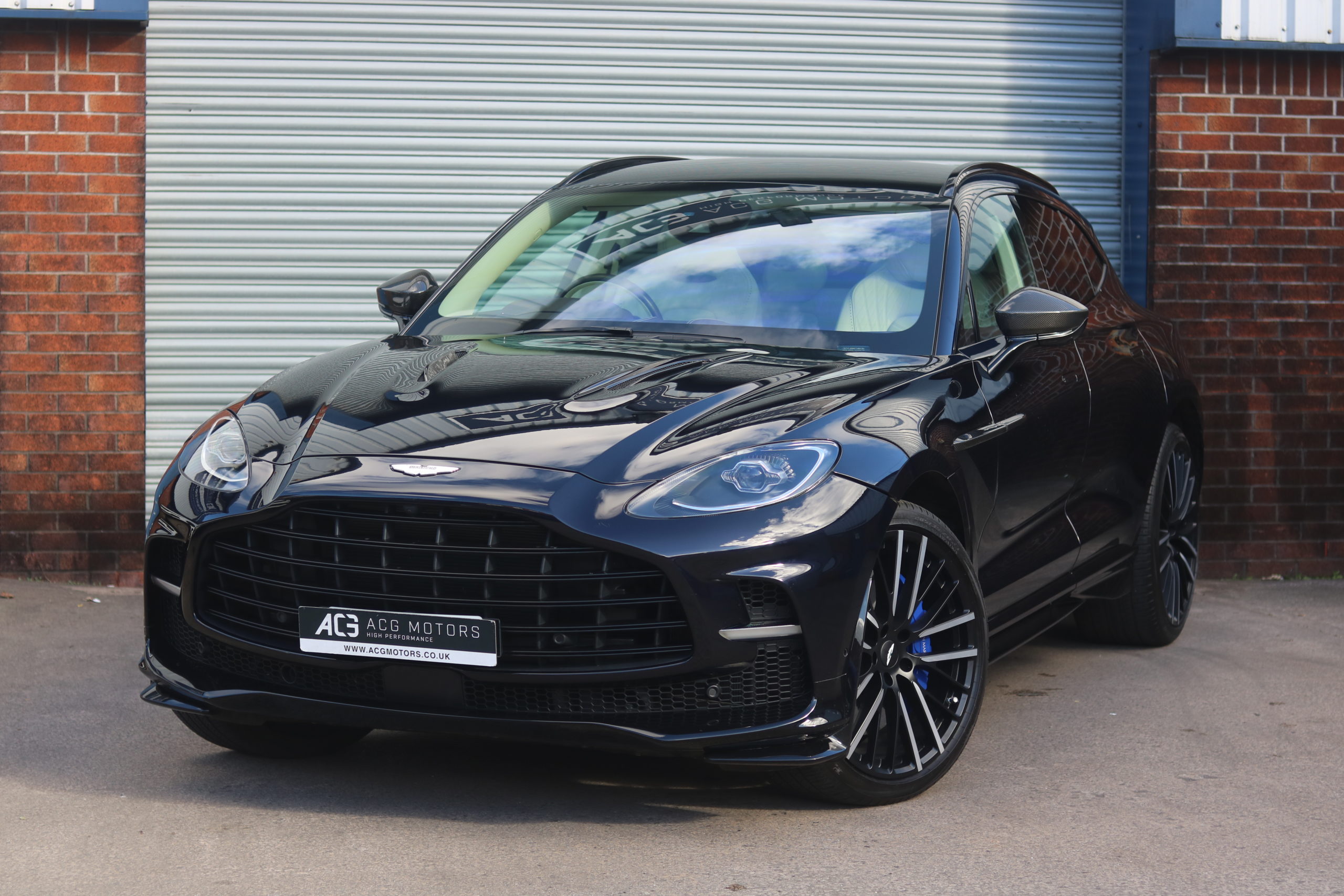 2023 (23) Aston Martin DBX 4.0 V8 707 Auto 4WD Euro 6 (s/s) 5dr