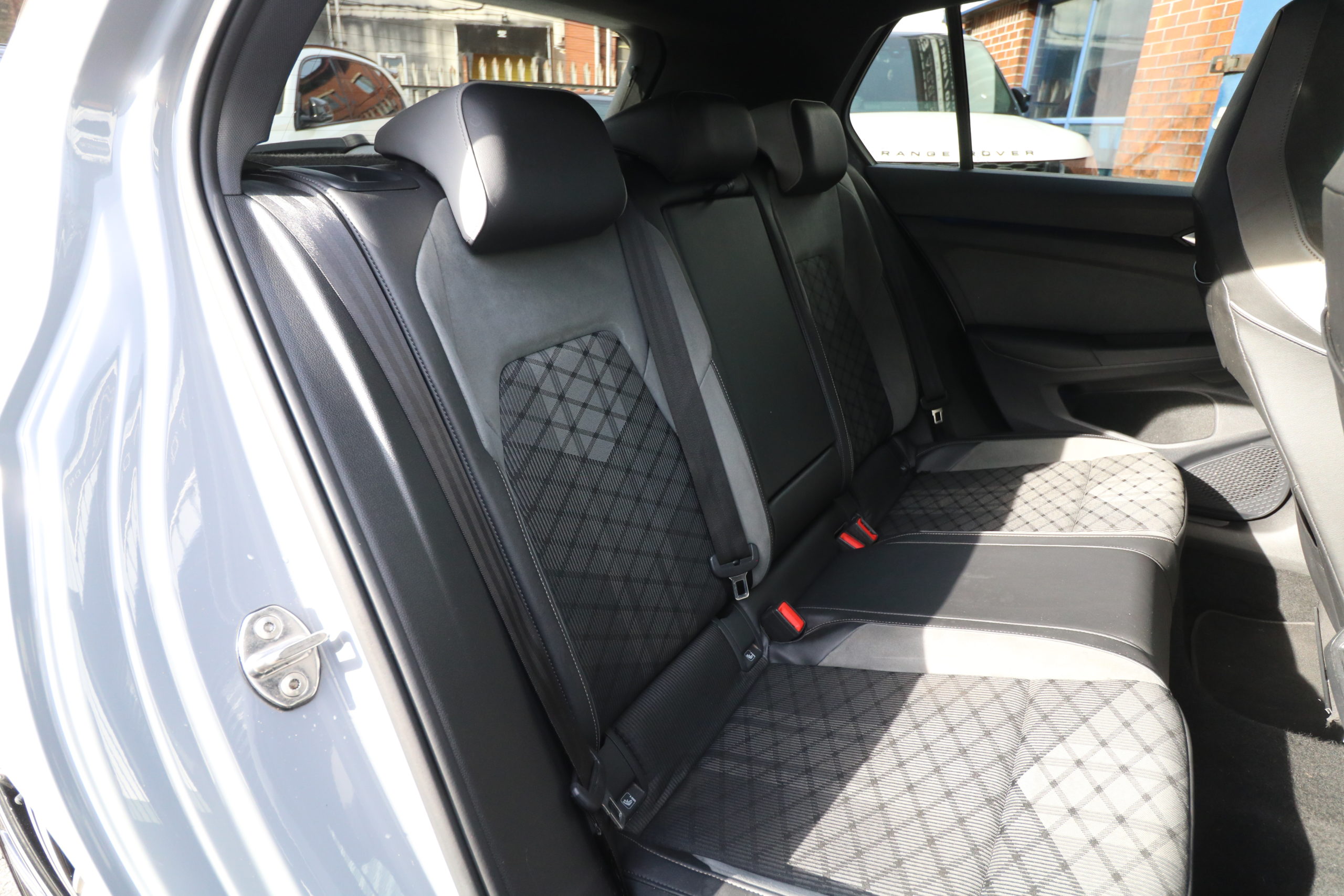 2022 (71) Volkswagen Golf 1.5 eTSI MHEV R-Line DSG Euro 6 (s/s) 5dr