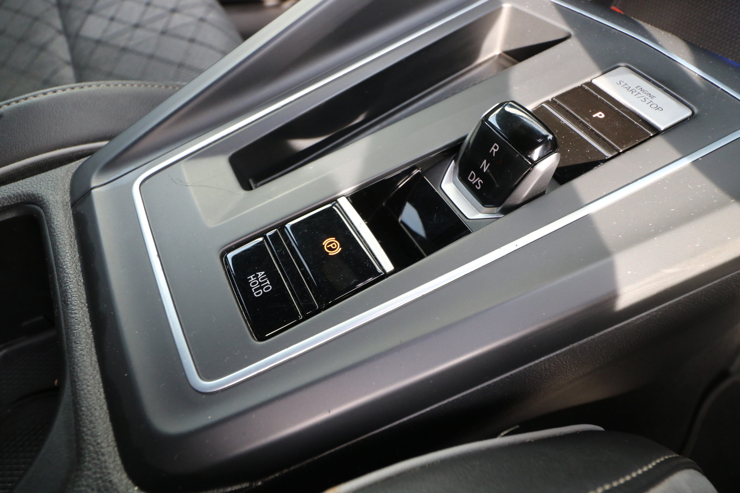 2022 (71) Volkswagen Golf 1.5 eTSI MHEV R-Line DSG Euro 6 (s/s) 5dr