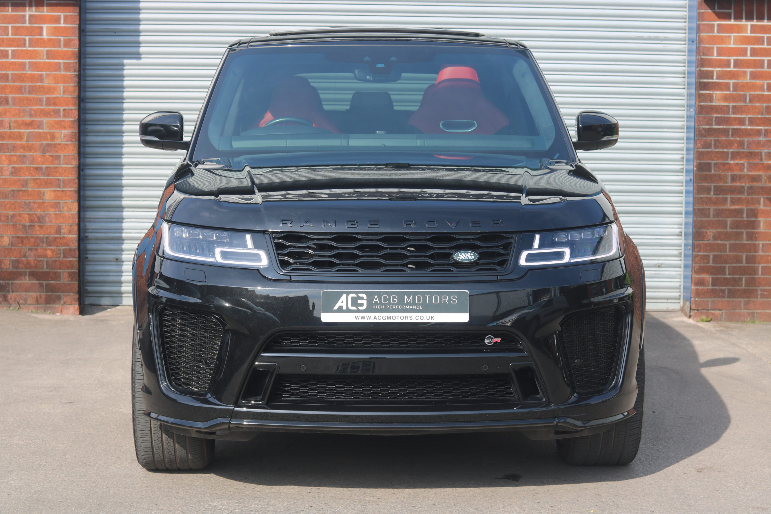 2020 (70) Land Rover Range Rover Sport 5.0 P575 V8 SVR Auto 4WD Euro 6 (s/s) 5dr