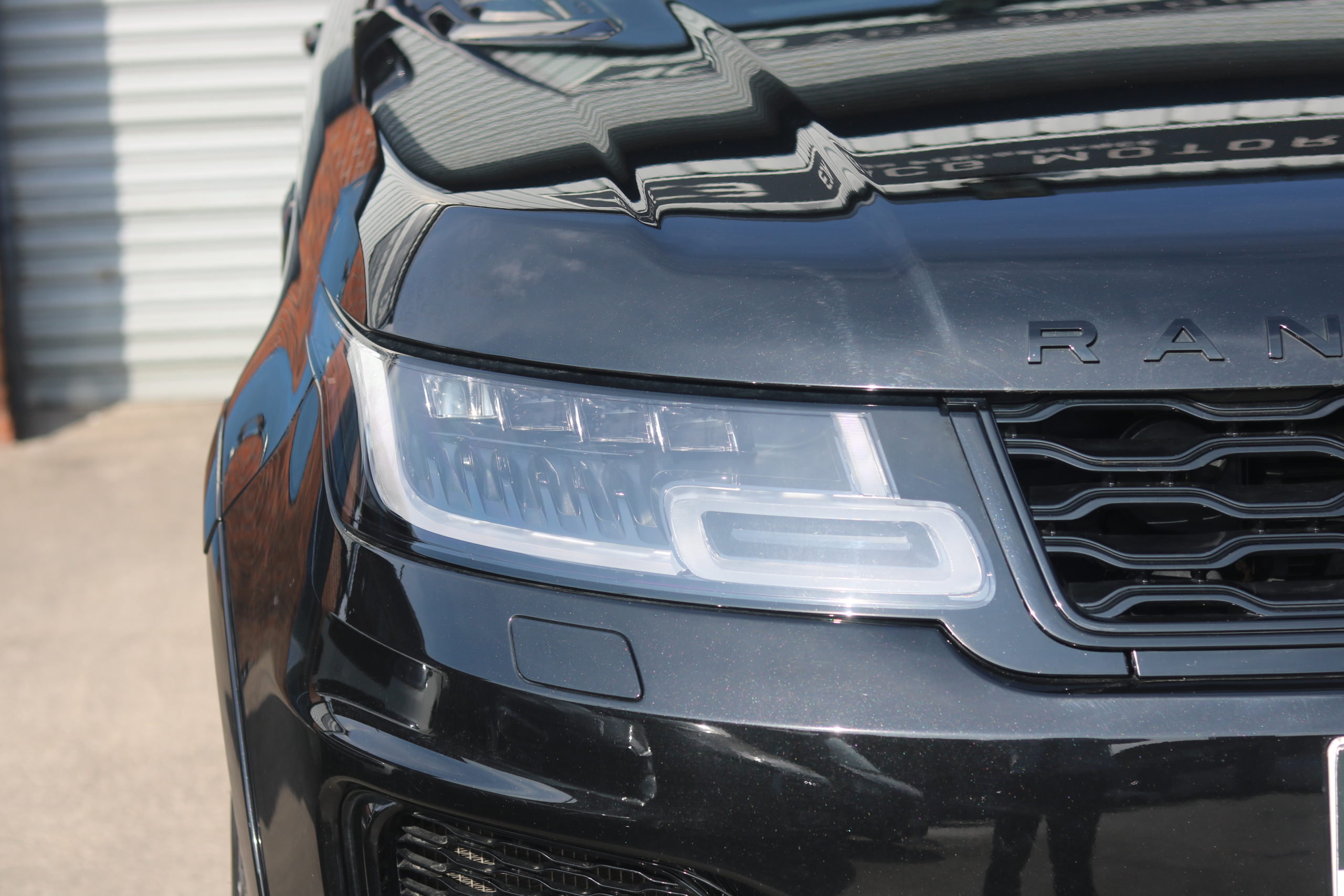 2020 (70) Land Rover Range Rover Sport 5.0 P575 V8 SVR Auto 4WD Euro 6 (s/s) 5dr