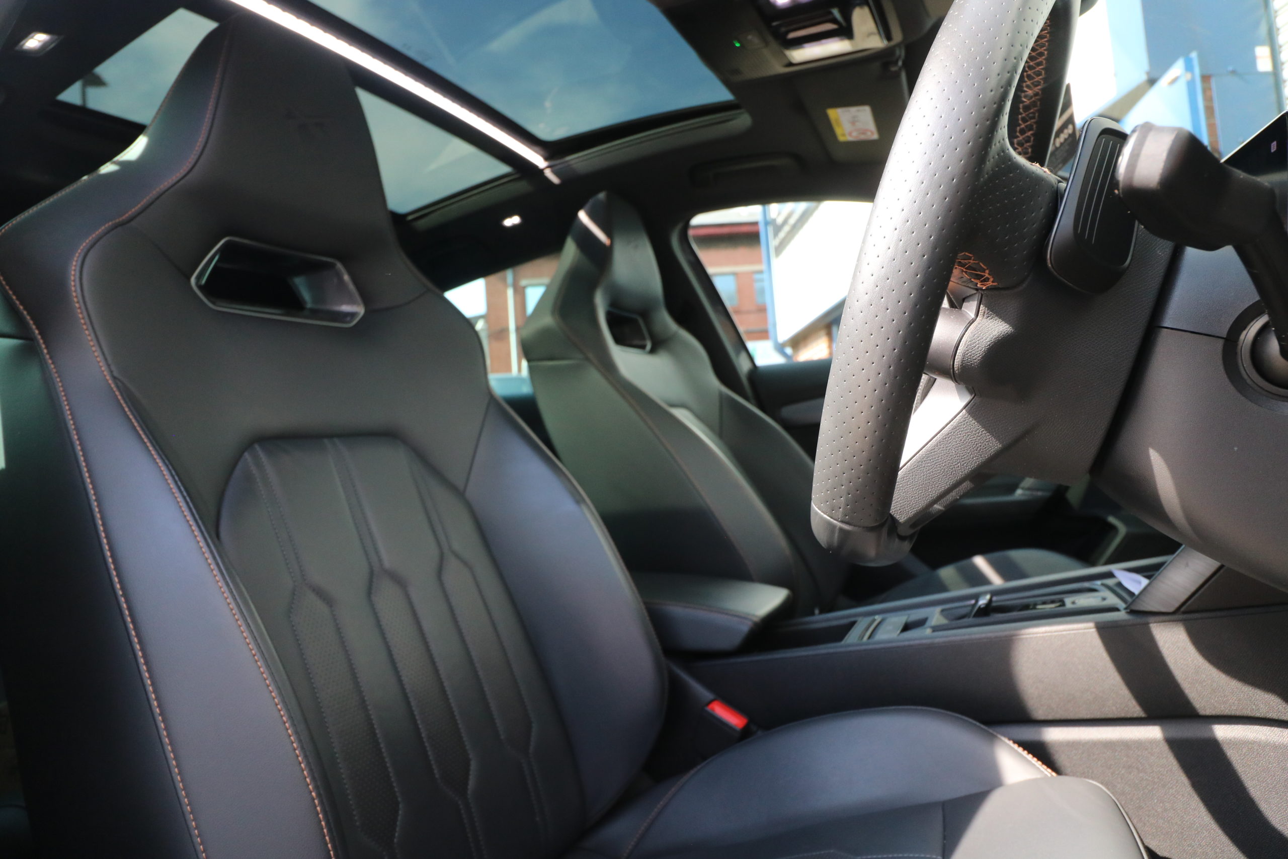 2022 (22) CUPRA Formentor 2.0 TSI VZ3 DSG 4Drive Euro 6 (s/s) 5dr