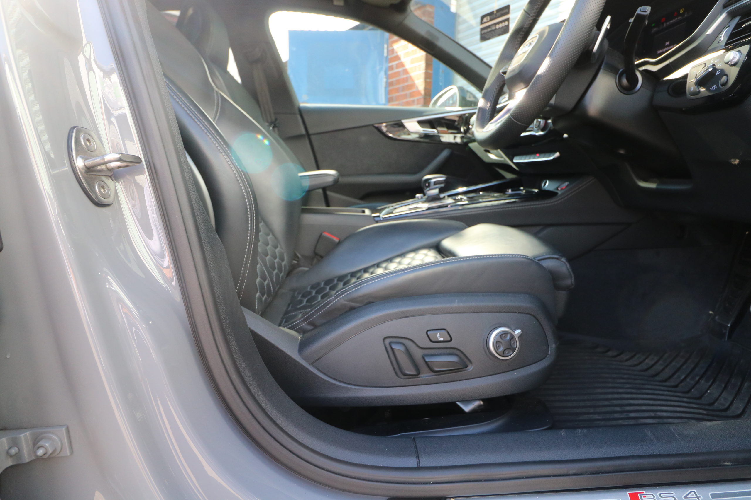 2023 (23) Audi RS4 Avant 2.9 TFSI V6 Vorsprung Tiptronic quattro Euro 6 (s/s) 5dr