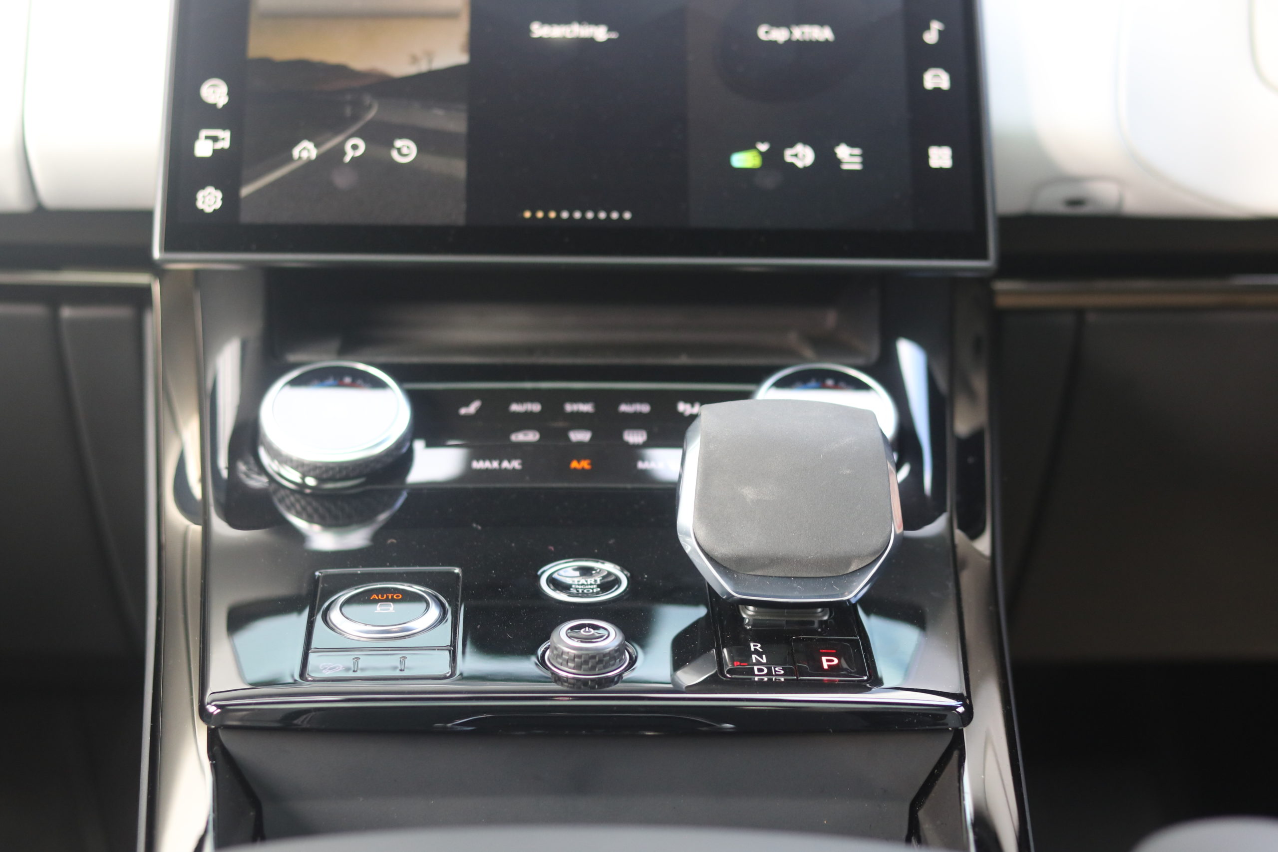 2023 (23) Land Rover Range Rover Sport 3.0 D300 MHEV Dynamic SE Auto 4WD Euro 6 (s/s) 5dr