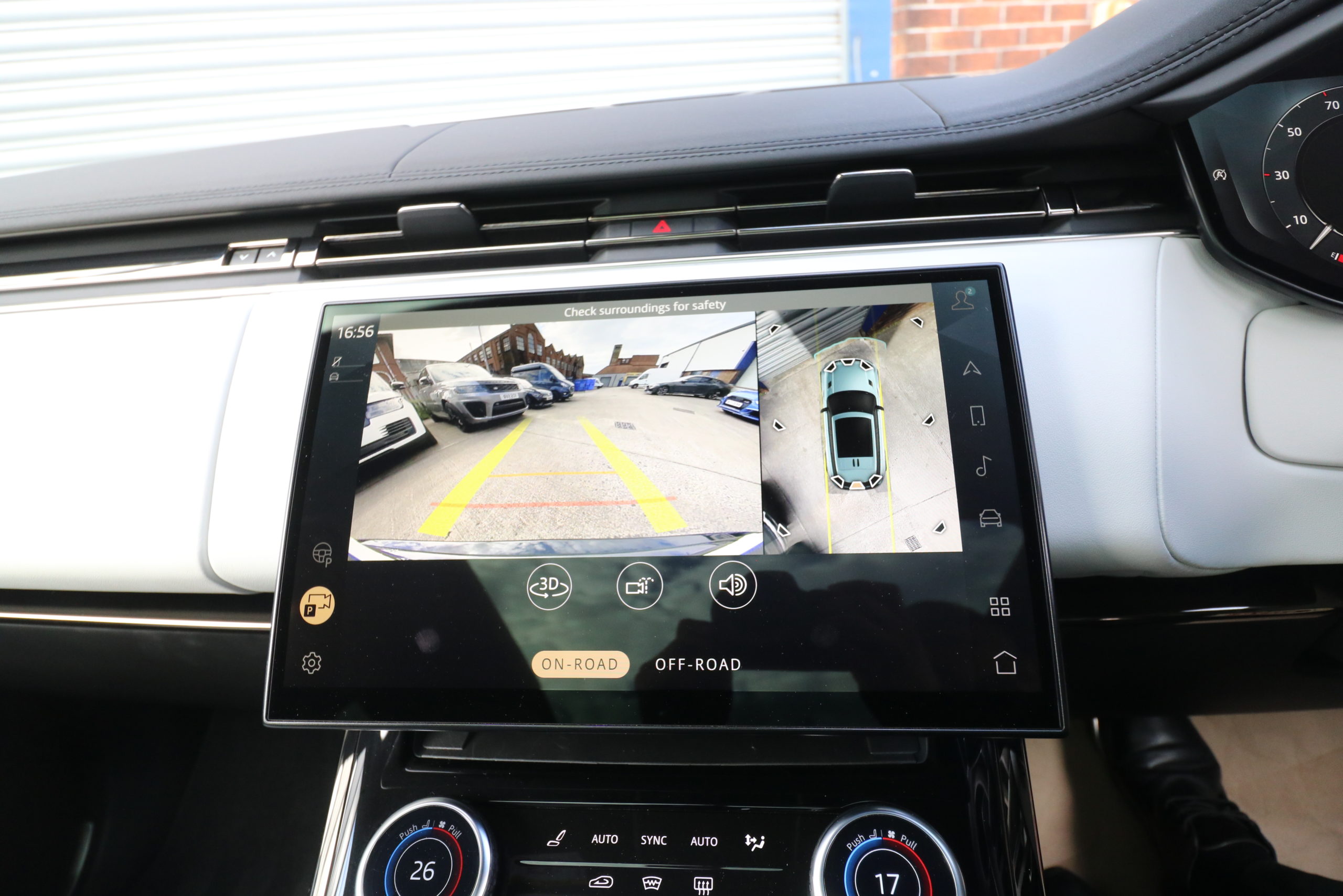 2023 (23) Land Rover Range Rover Sport 3.0 D300 MHEV Dynamic SE Auto 4WD Euro 6 (s/s) 5dr