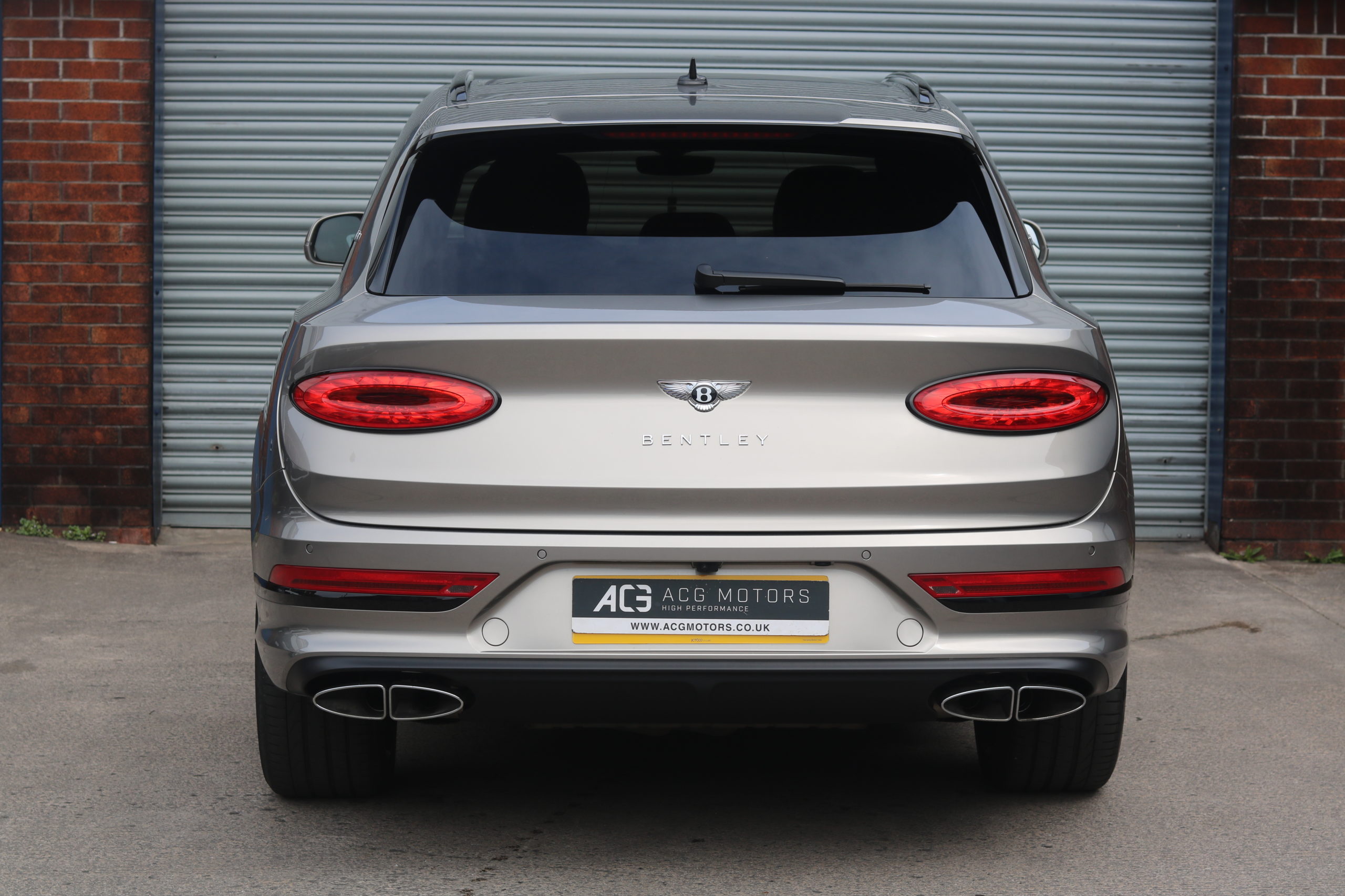 2022 (22) Bentley Bentayga 3.0 TFSi V6 17.3kWh Auto 4WD Euro 6 (s/s) 5dr