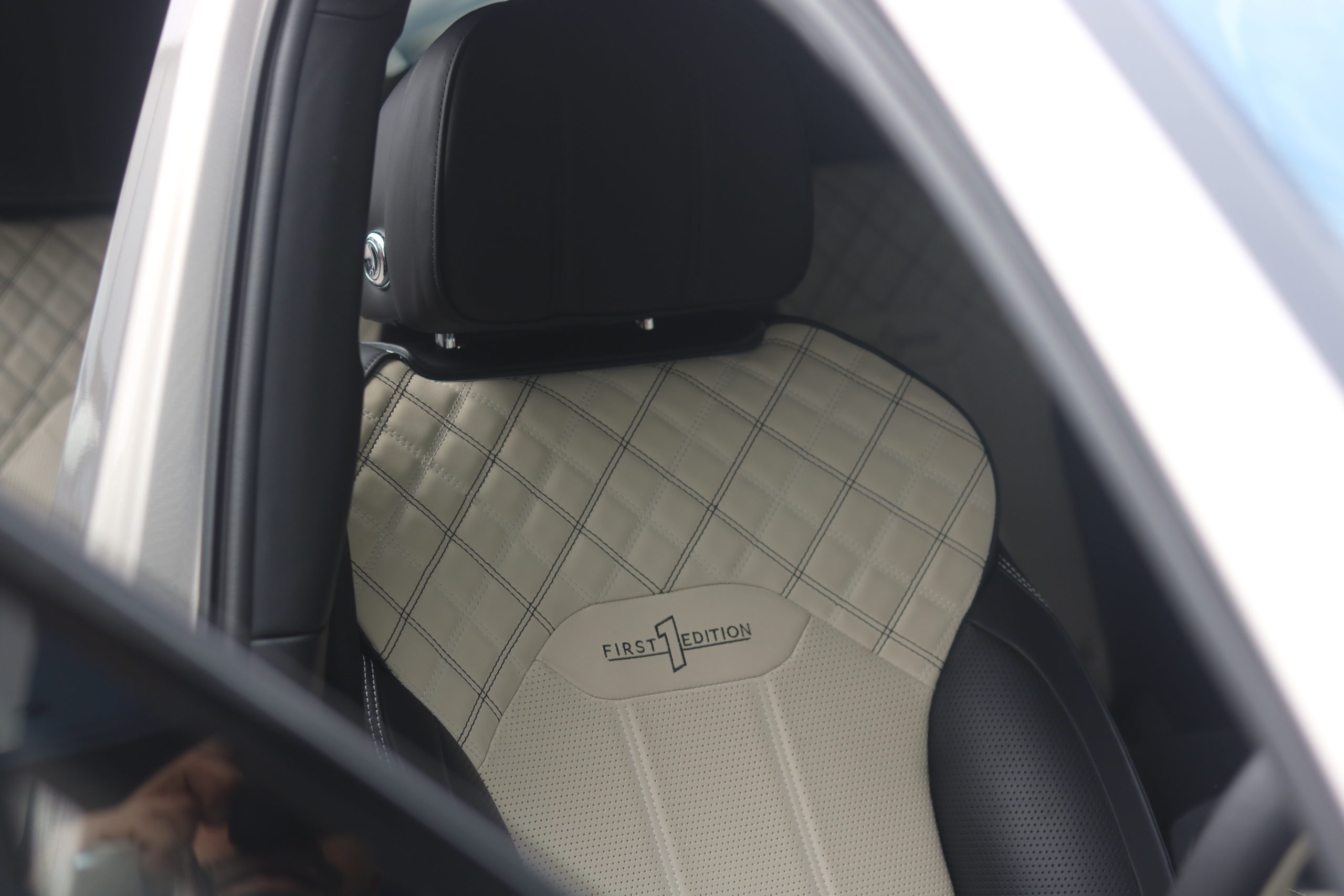 2022 (22) Bentley Bentayga 3.0 TFSi V6 17.3kWh Auto 4WD Euro 6 (s/s) 5dr