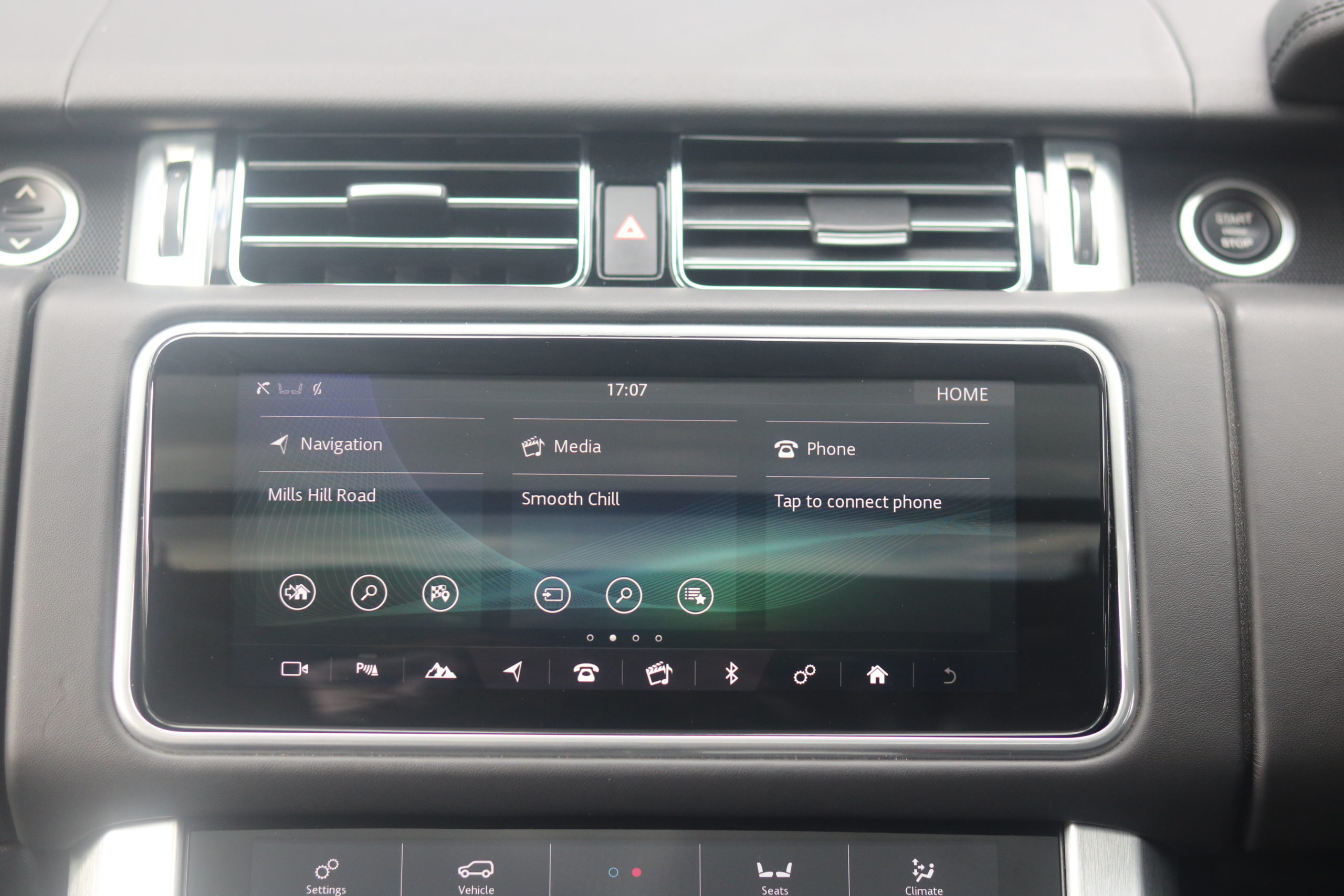 2020 (70) Land Rover Range Rover 2.0 P400e 12.4kWh Westminster Auto 4WD Euro 6 (s/s) 5dr