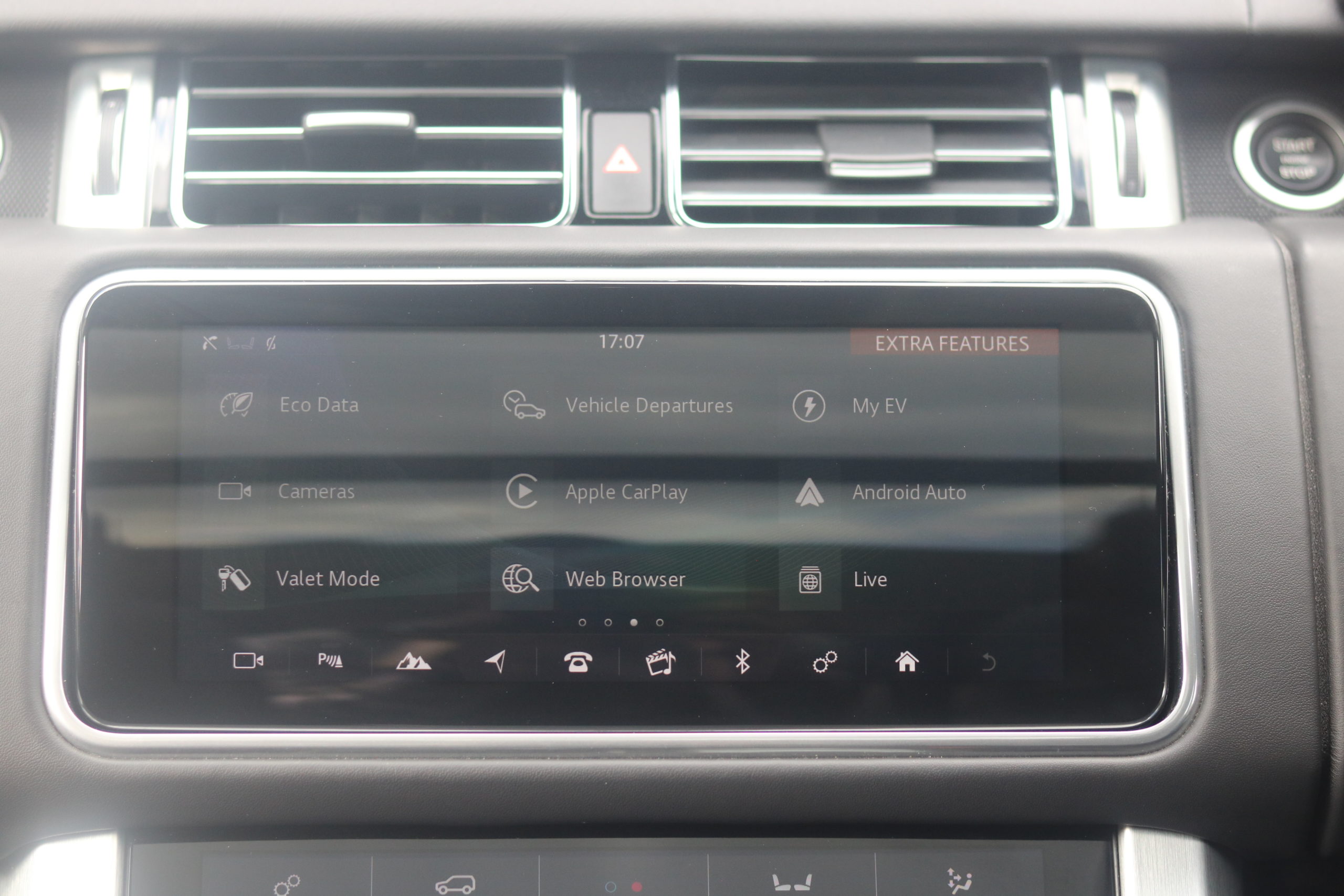 2020 (70) Land Rover Range Rover 2.0 P400e 12.4kWh Westminster Auto 4WD Euro 6 (s/s) 5dr