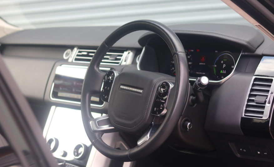2020 (70) Land Rover Range Rover 2.0 P400e 12.4kWh Westminster Auto 4WD Euro 6 (s/s) 5dr