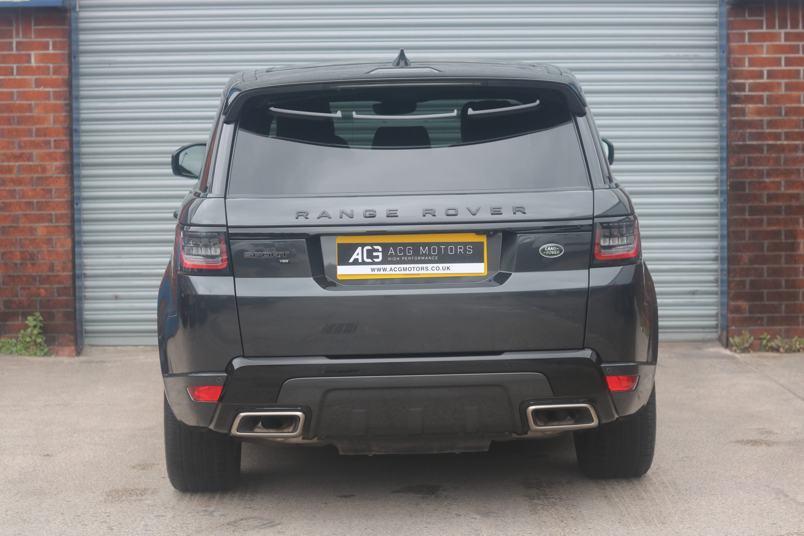 2021 (21) Land Rover Range Rover Sport 3.0 D300 MHEV HSE Dynamic Black Auto 4WD Euro 6 (s/s) 5dr