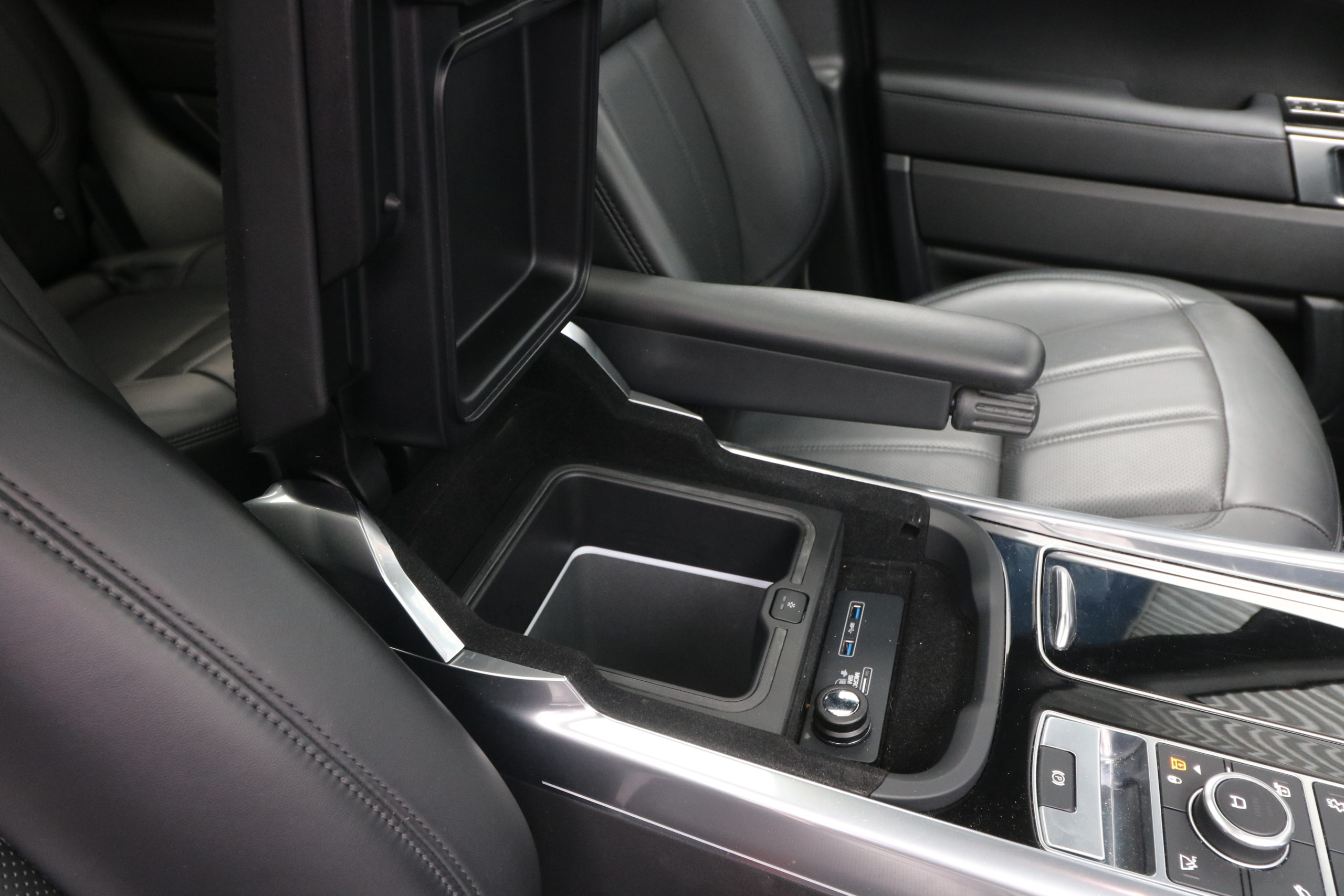 2021 (21) Land Rover Range Rover Sport 3.0 D300 MHEV HSE Dynamic Black Auto 4WD Euro 6 (s/s) 5dr