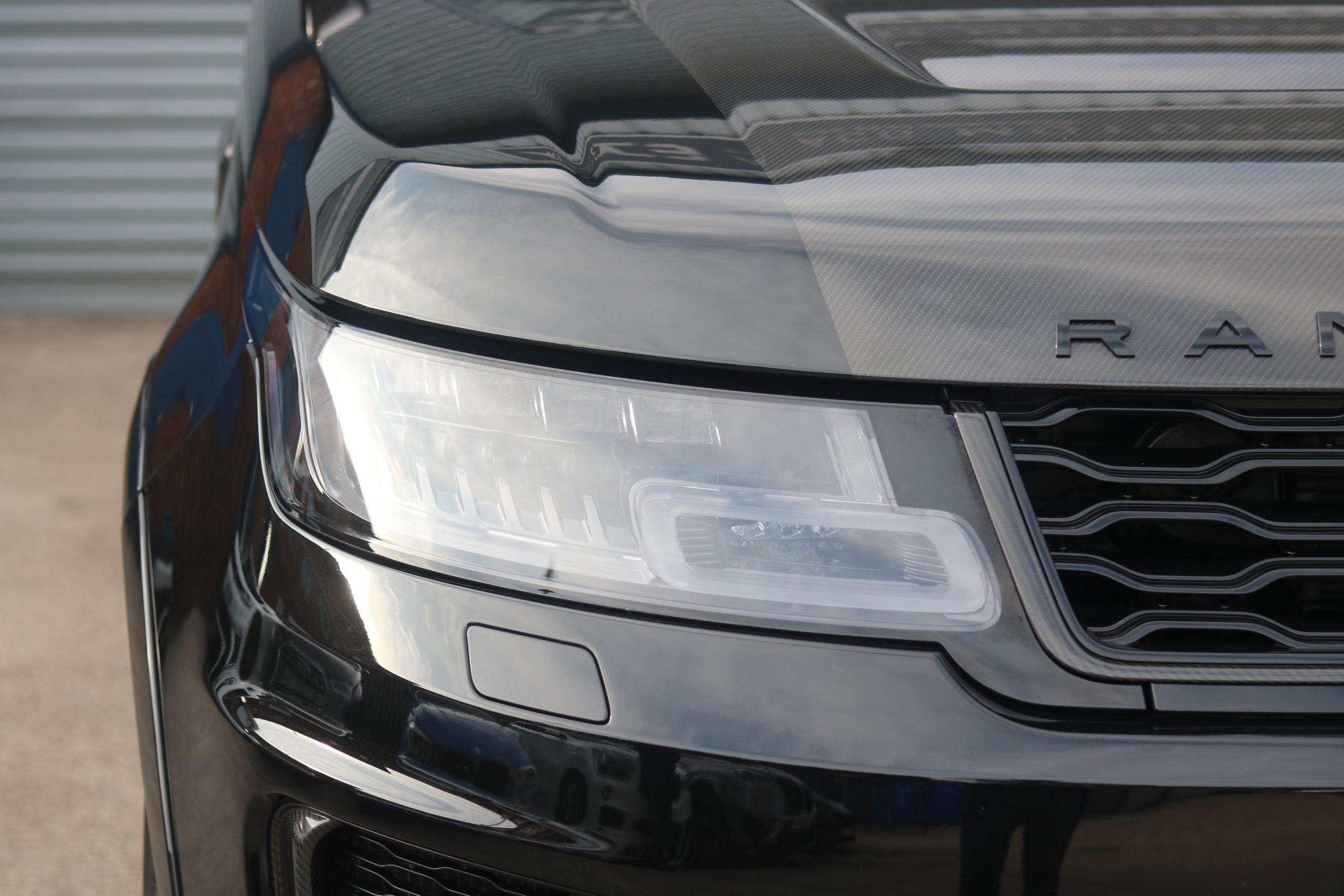 2021 (71) Land Rover Range Rover Sport 5.0 P575 V8 SVR Carbon Edition Auto 4WD Euro 6 (s/s) 5dr