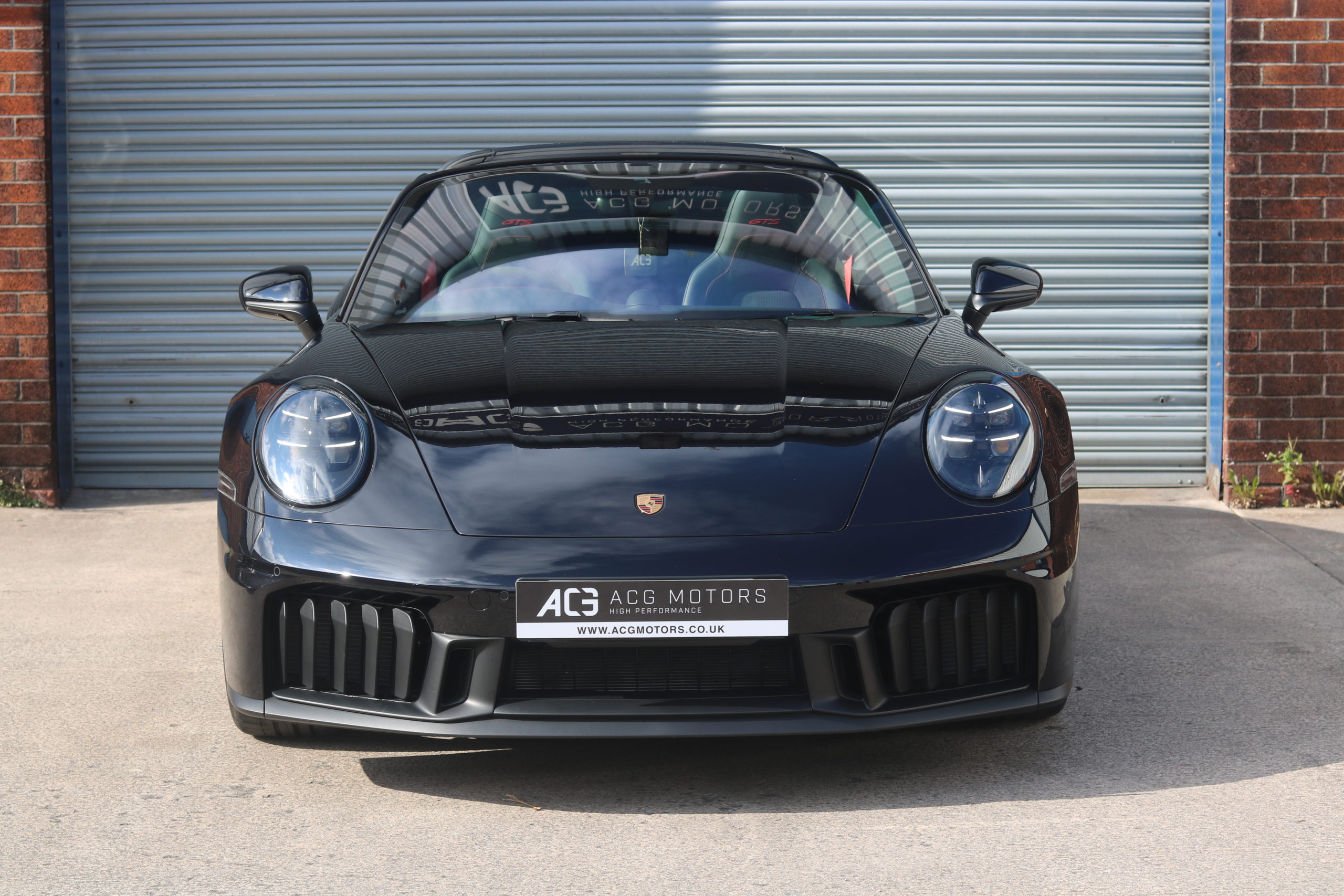 2025 (25) Porsche 911 3.6 T-Hybrid 992 4 GTS Targa PDK 4WD Euro 6 (s/s) 2dr