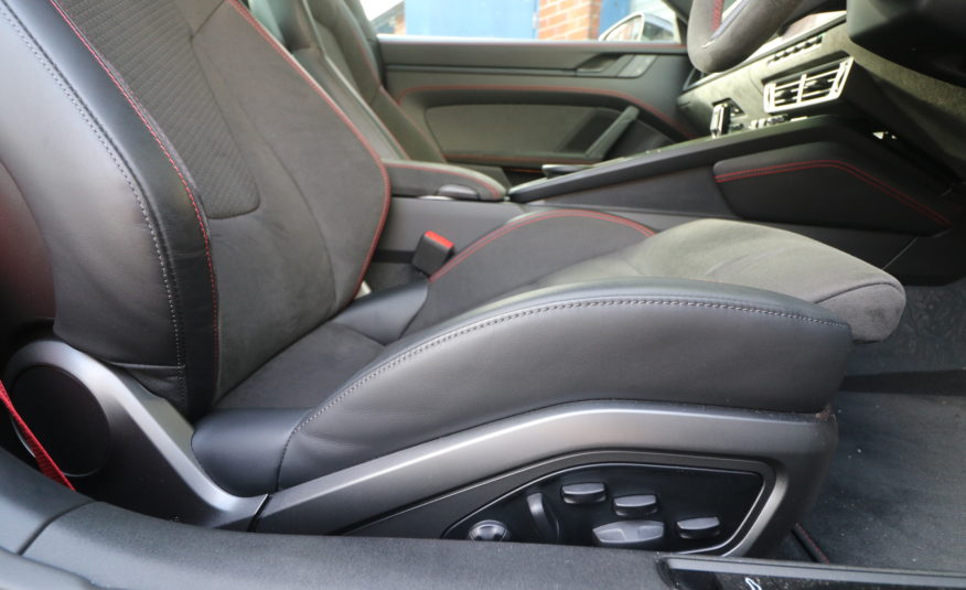 2025 (25) Porsche 911 3.6 T-Hybrid 992 4 GTS Targa PDK 4WD Euro 6 (s/s) 2dr