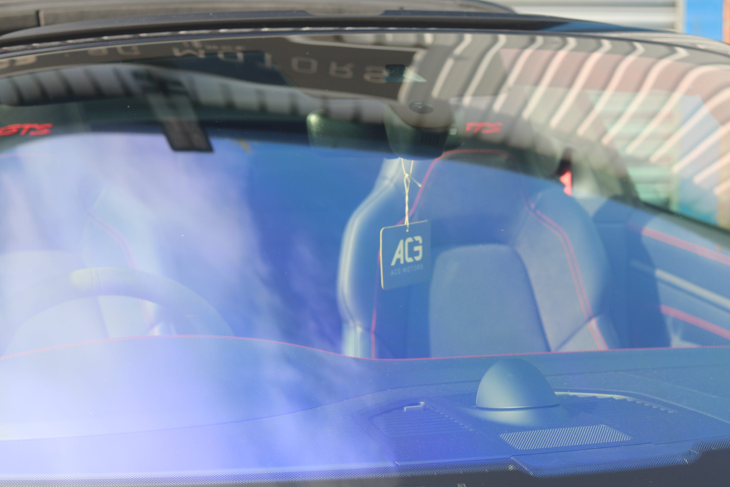 2025 (25) Porsche 911 3.6 T-Hybrid 992 4 GTS Targa PDK 4WD Euro 6 (s/s) 2dr