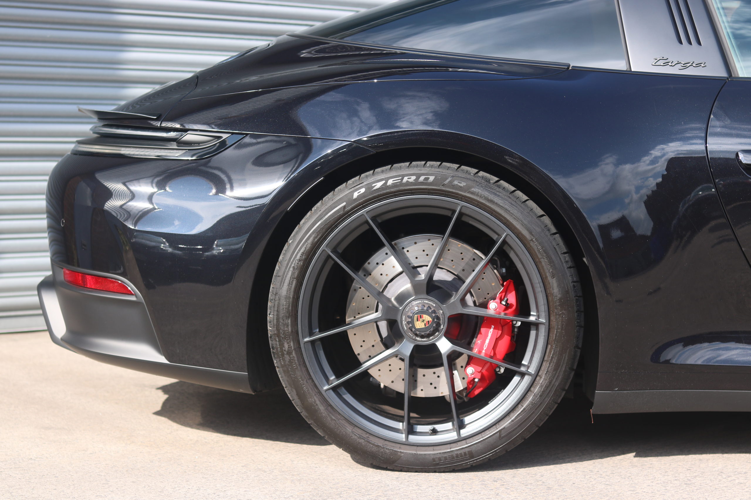 2025 (25) Porsche 911 3.6 T-Hybrid 992 4 GTS Targa PDK 4WD Euro 6 (s/s) 2dr