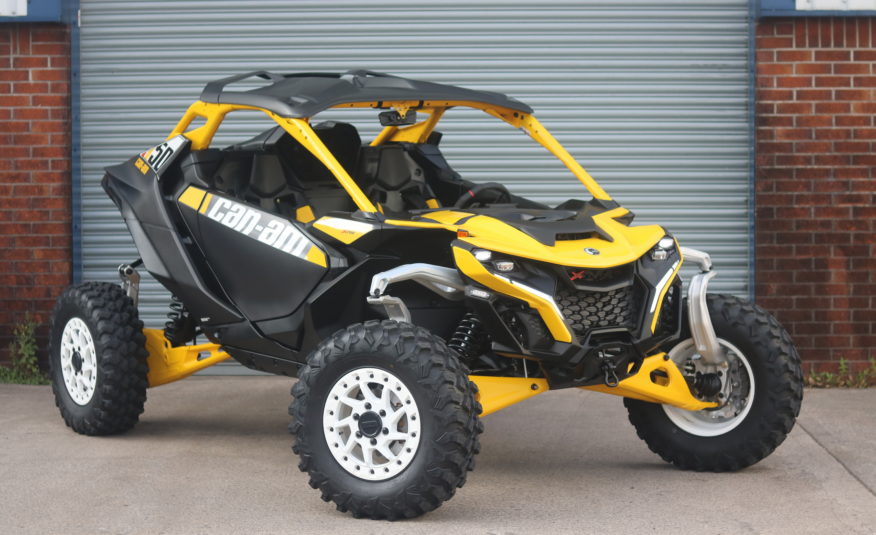 2024 (24) Can-Am Maverick 1000R X RS  DCT