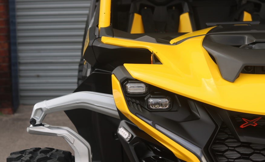2024 (24) Can-Am Maverick 1000R X RS  DCT