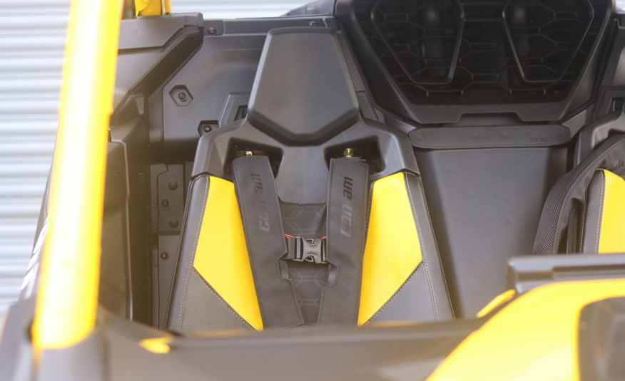 2024 (24) Can-Am Maverick 1000R X RS  DCT