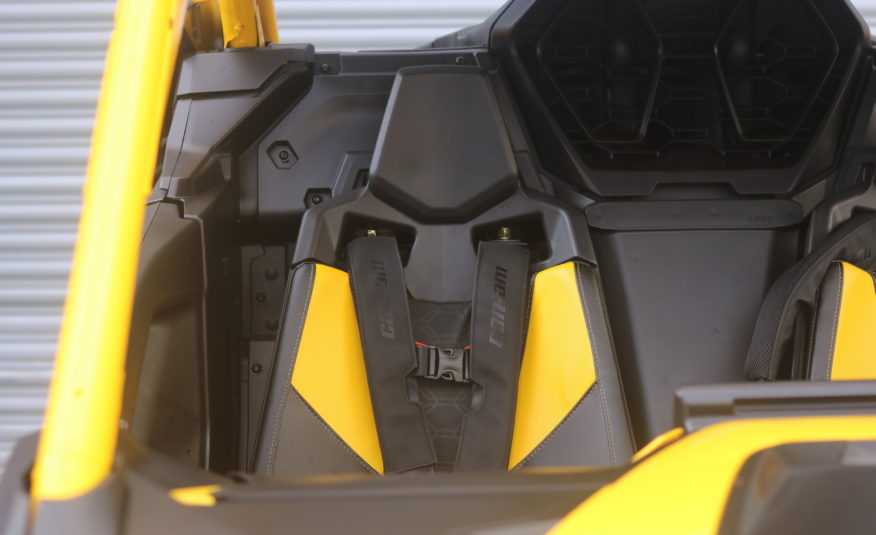 2024 (24) Can-Am Maverick 1000R X RS  DCT