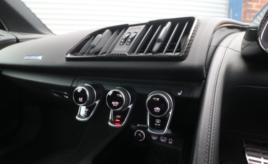 2020 (69) Audi R8 5.2 FSI V10 Performance Carbon Black Spyder S Tronic quattro Euro 6 (s/s) 2dr
