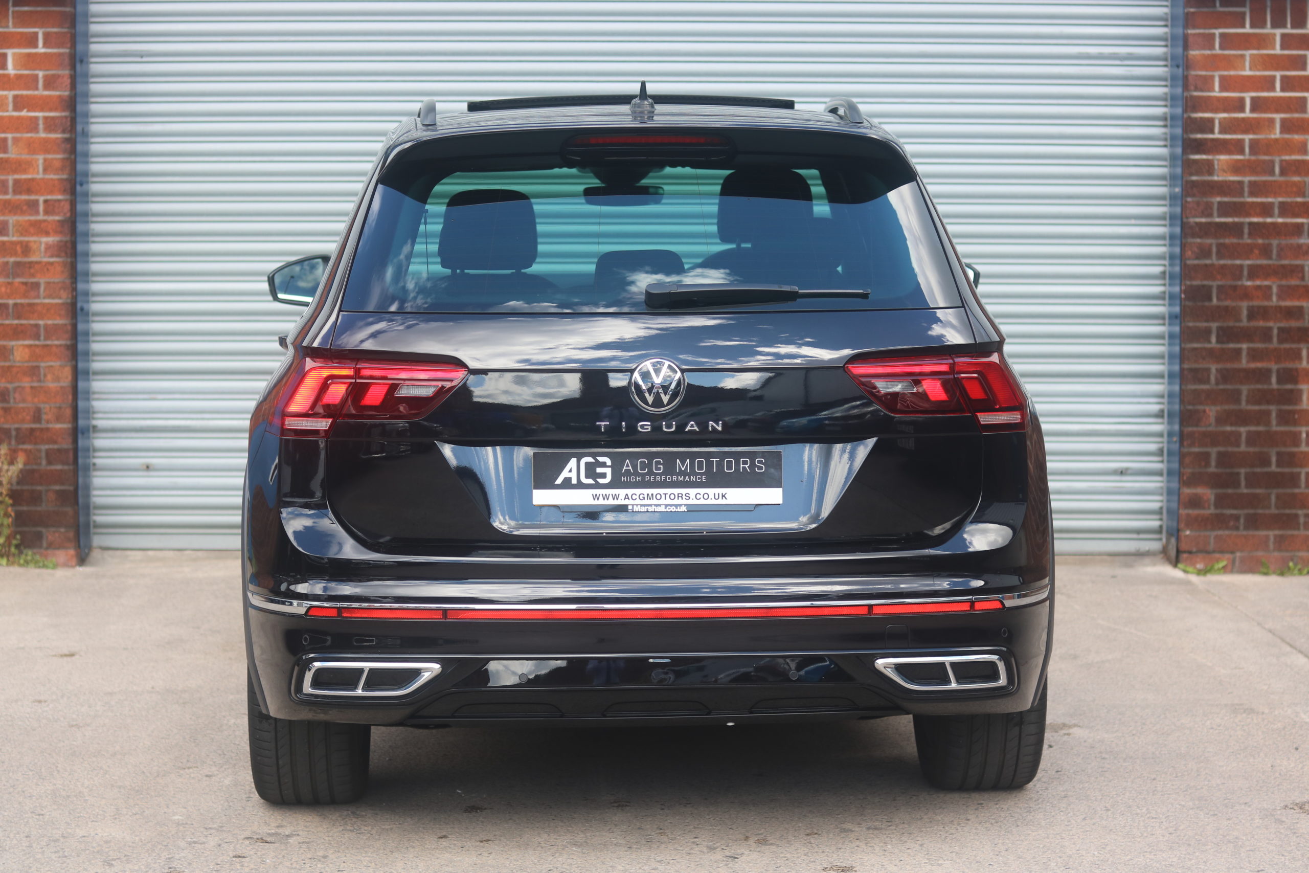 2022 (22) Volkswagen Tiguan 1.5 TSI R-Line DSG Euro 6 (s/s) 5dr