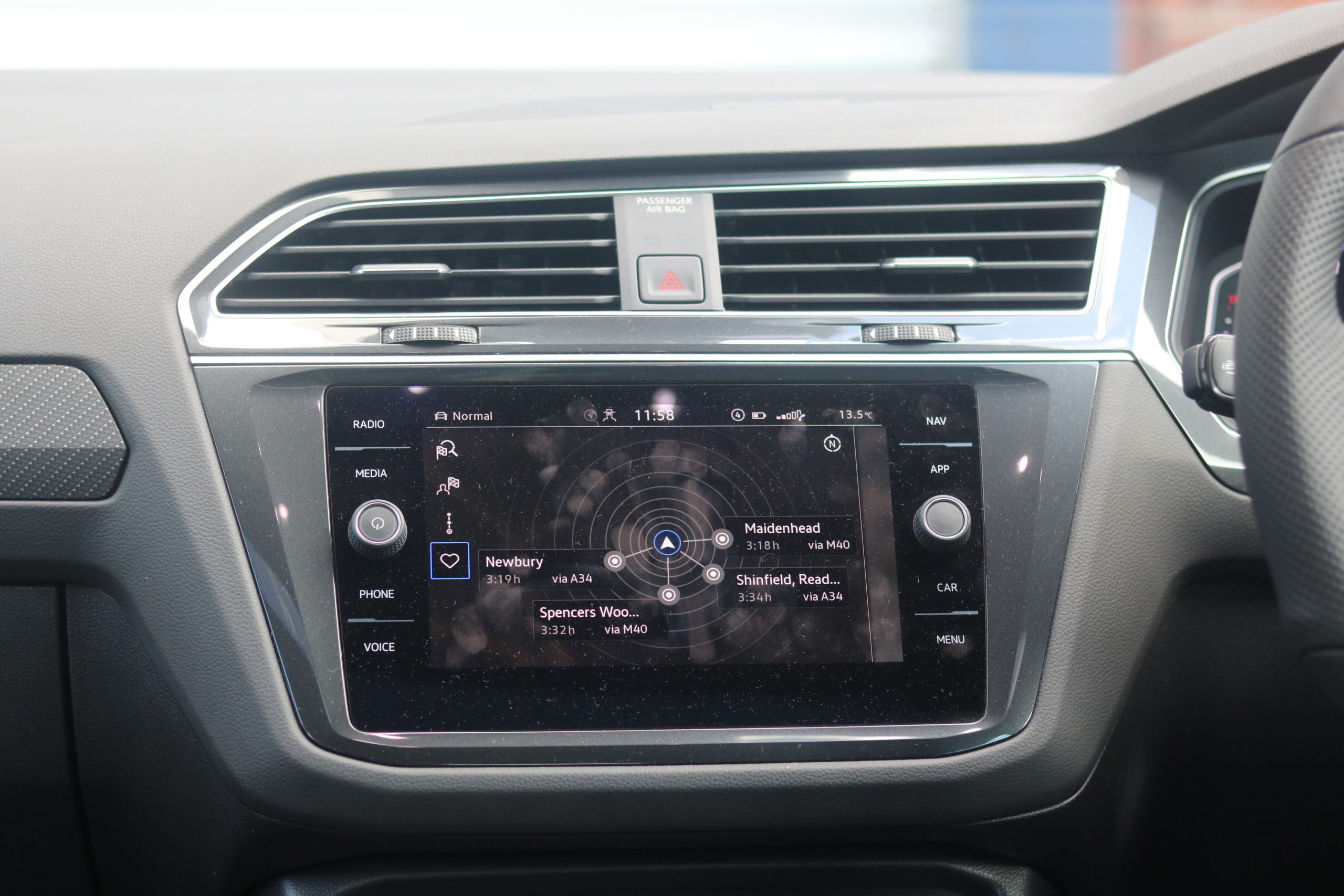 2022 (22) Volkswagen Tiguan 1.5 TSI R-Line DSG Euro 6 (s/s) 5dr