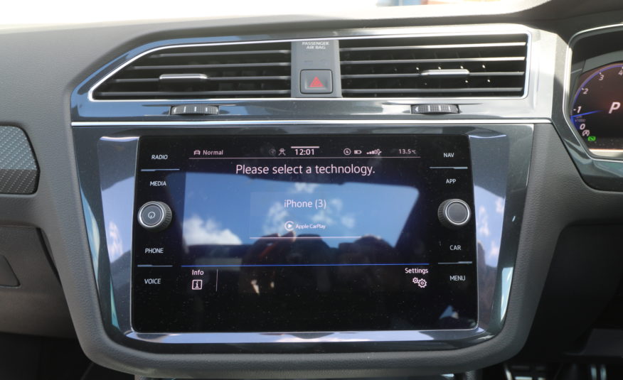 2022 (22) Volkswagen Tiguan 1.5 TSI R-Line DSG Euro 6 (s/s) 5dr