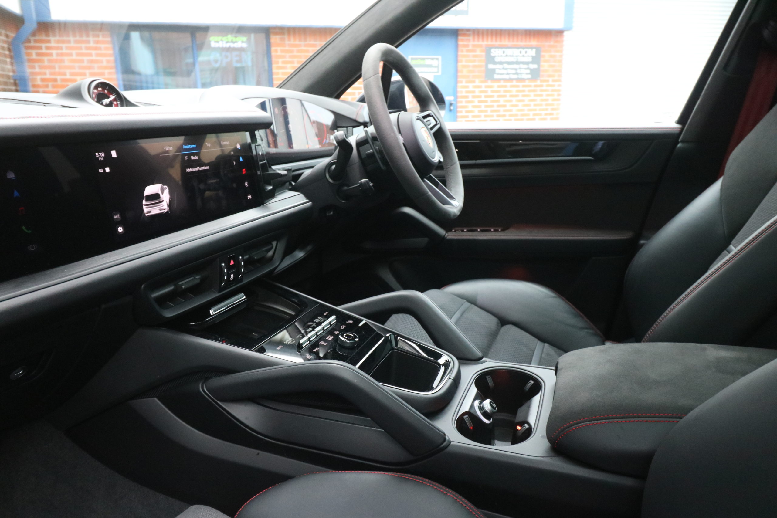 2024 (24) Porsche Cayenne 4.0T V8 GTS TiptronicS 4WD Euro 6 (s/s) 5dr