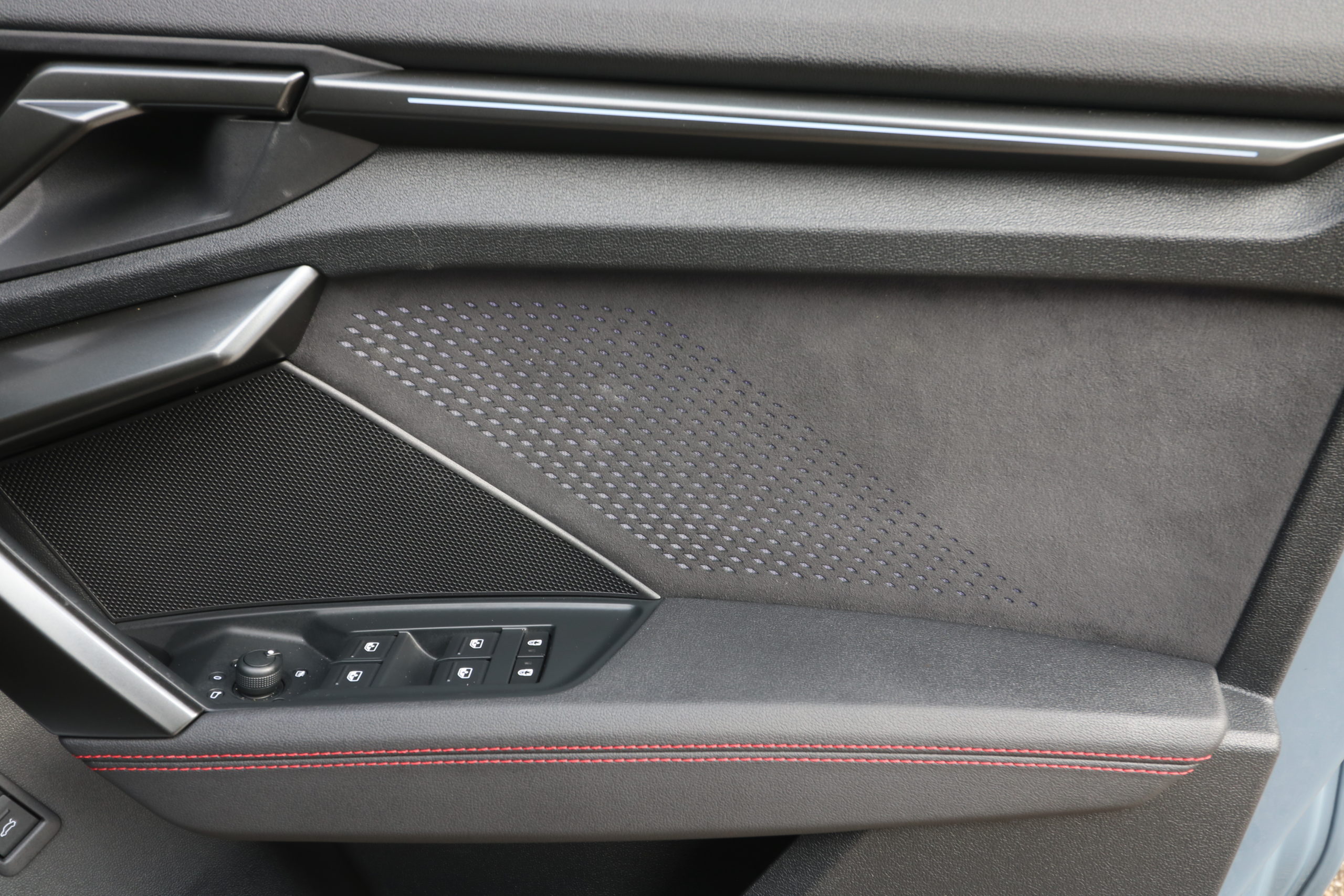 2025 (25) Audi RS3 2.5 TFSI Carbon Vorsprung S Tronic quattro Euro 6 (s/s) 4dr