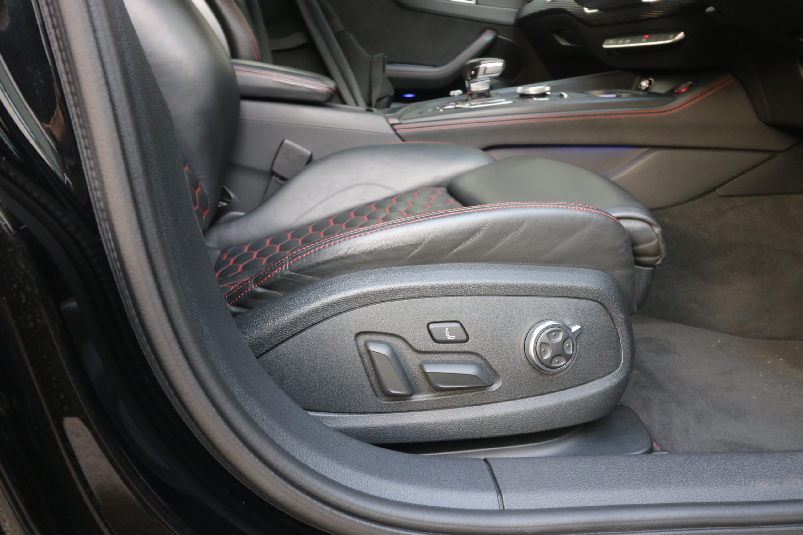 2018 (68) Audi RS4 Avant 2.9 TFSI V6 Tiptronic quattro Euro 6 (s/s) 5dr