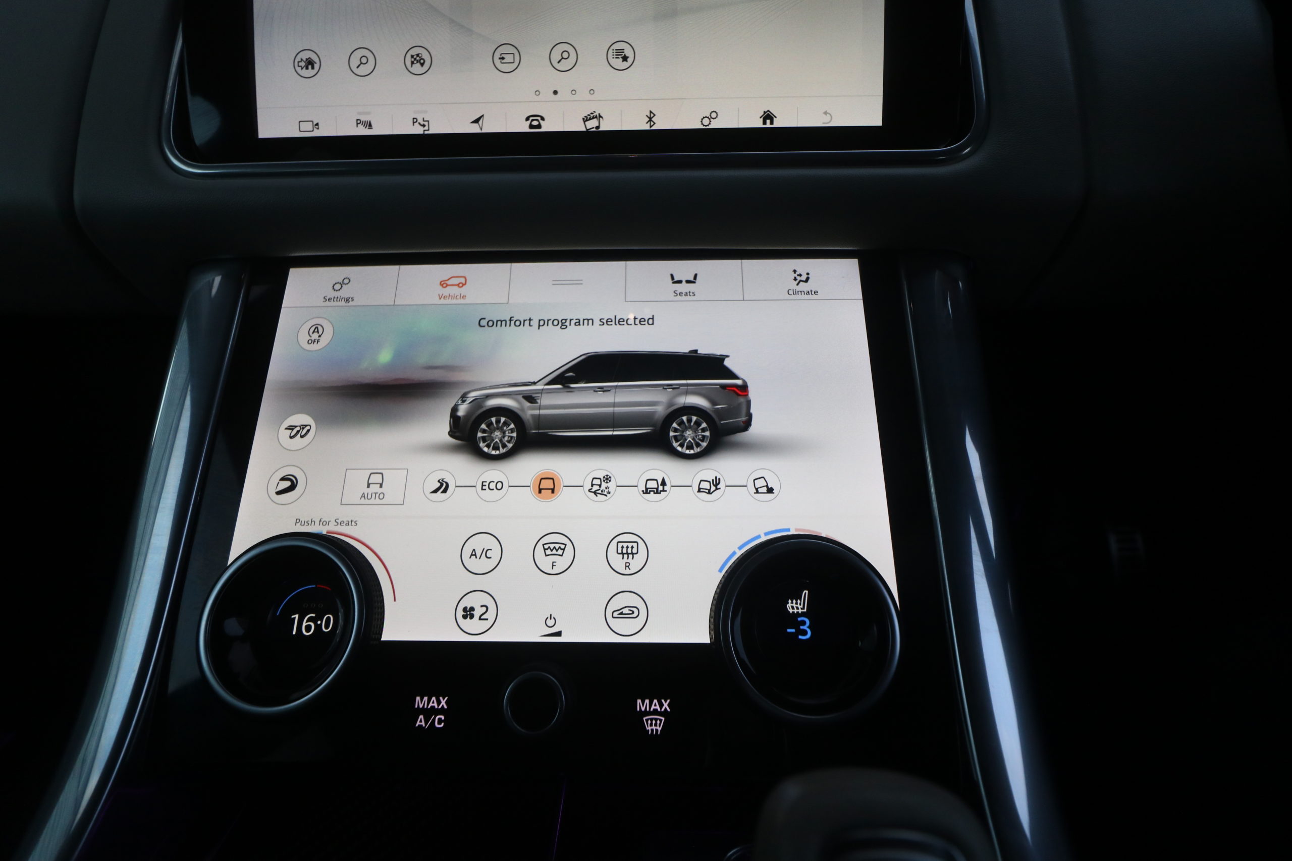 2022 (22) Land Rover Range Rover Sport 5.0 P575 V8 SVR Auto 4WD Euro 6 (s/s) 5dr