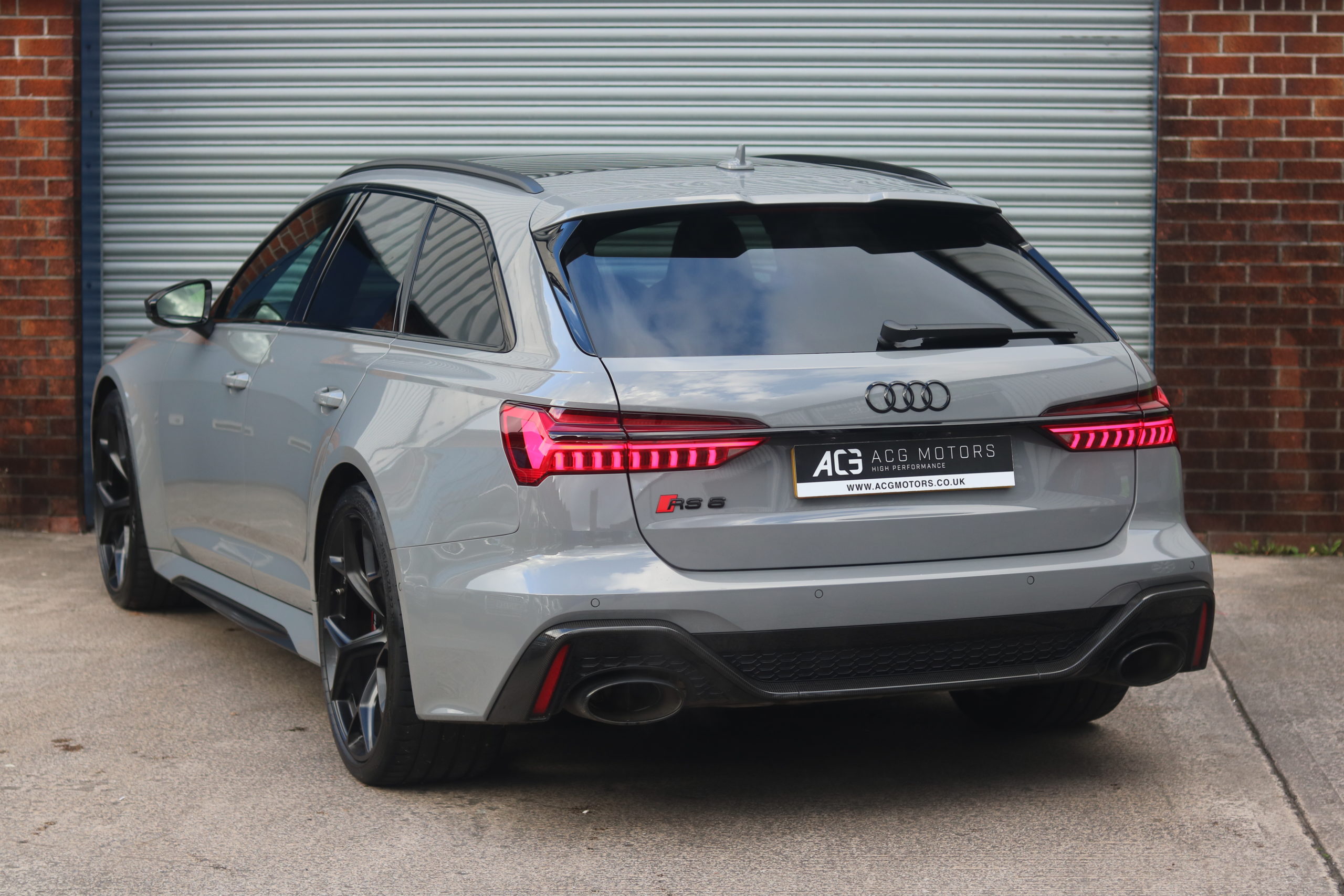 2023 (73) Audi RS6 Avant 4.0 TFSI V8 Performance Carbon Vorsprung Tiptronic quattro Euro 6 (s/s) 5dr