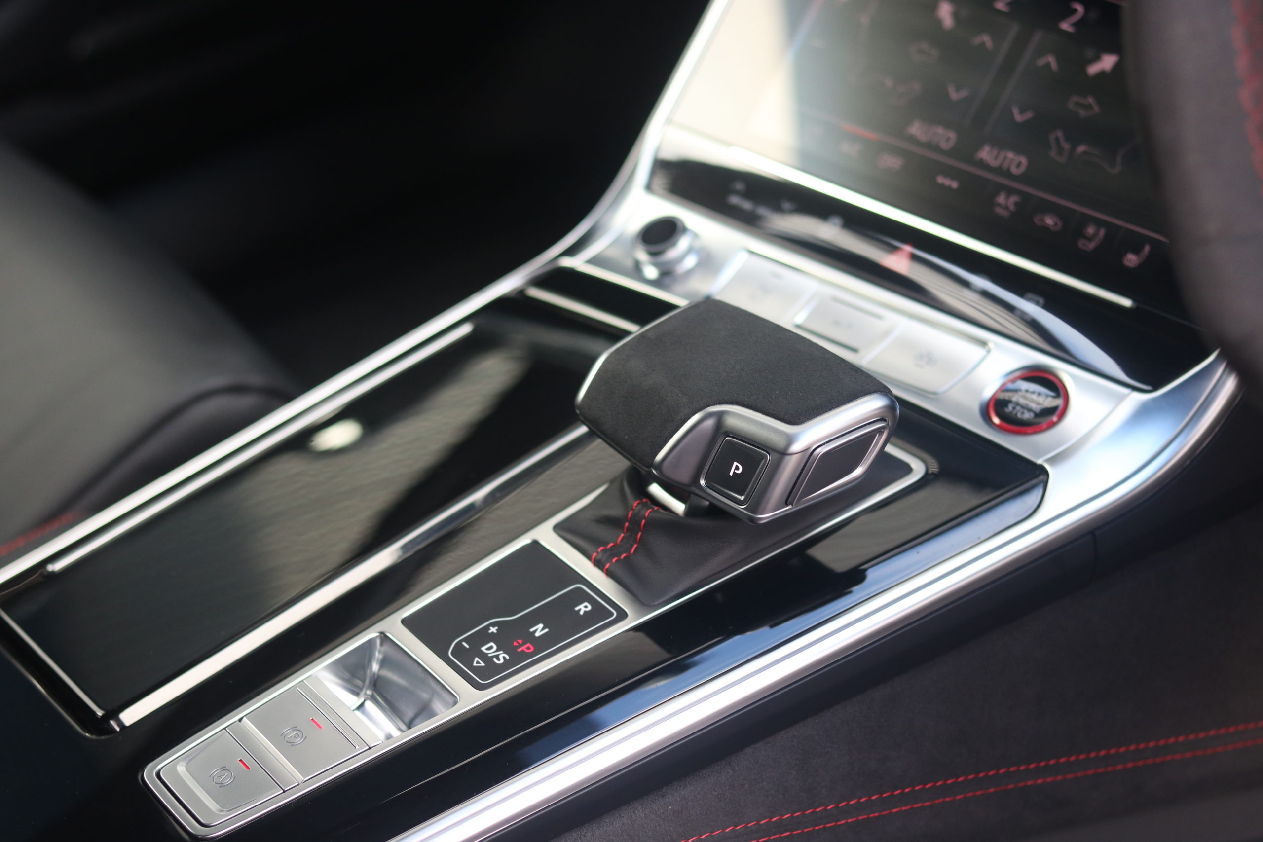 2023 (73) Audi RS6 Avant 4.0 TFSI V8 Performance Carbon Vorsprung Tiptronic quattro Euro 6 (s/s) 5dr