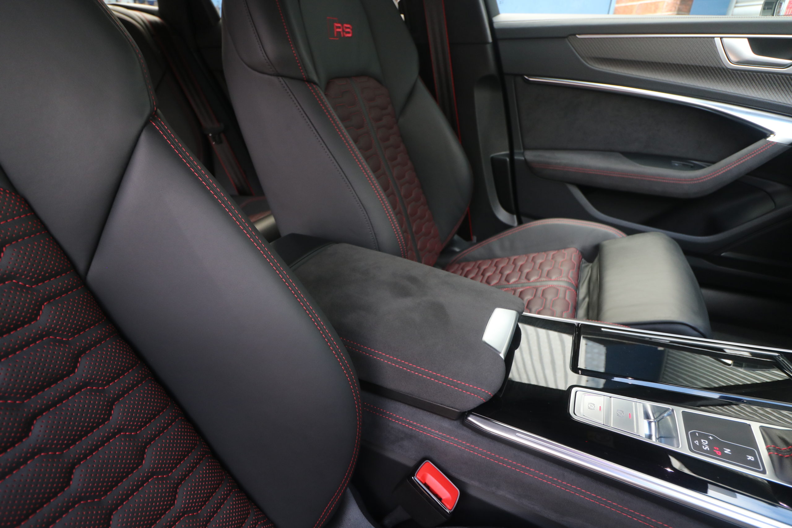 2023 (73) Audi RS6 Avant 4.0 TFSI V8 Performance Carbon Vorsprung Tiptronic quattro Euro 6 (s/s) 5dr