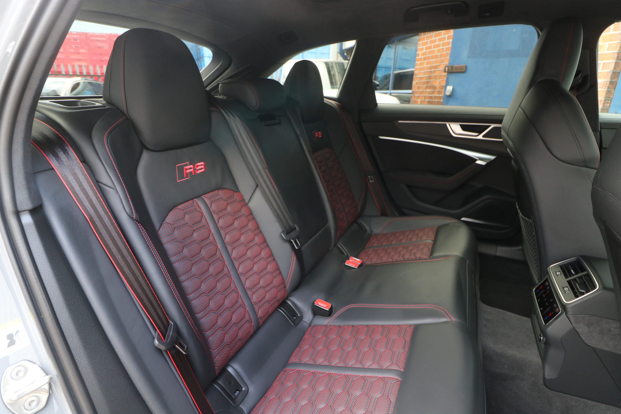 2023 (73) Audi RS6 Avant 4.0 TFSI V8 Performance Carbon Vorsprung Tiptronic quattro Euro 6 (s/s) 5dr