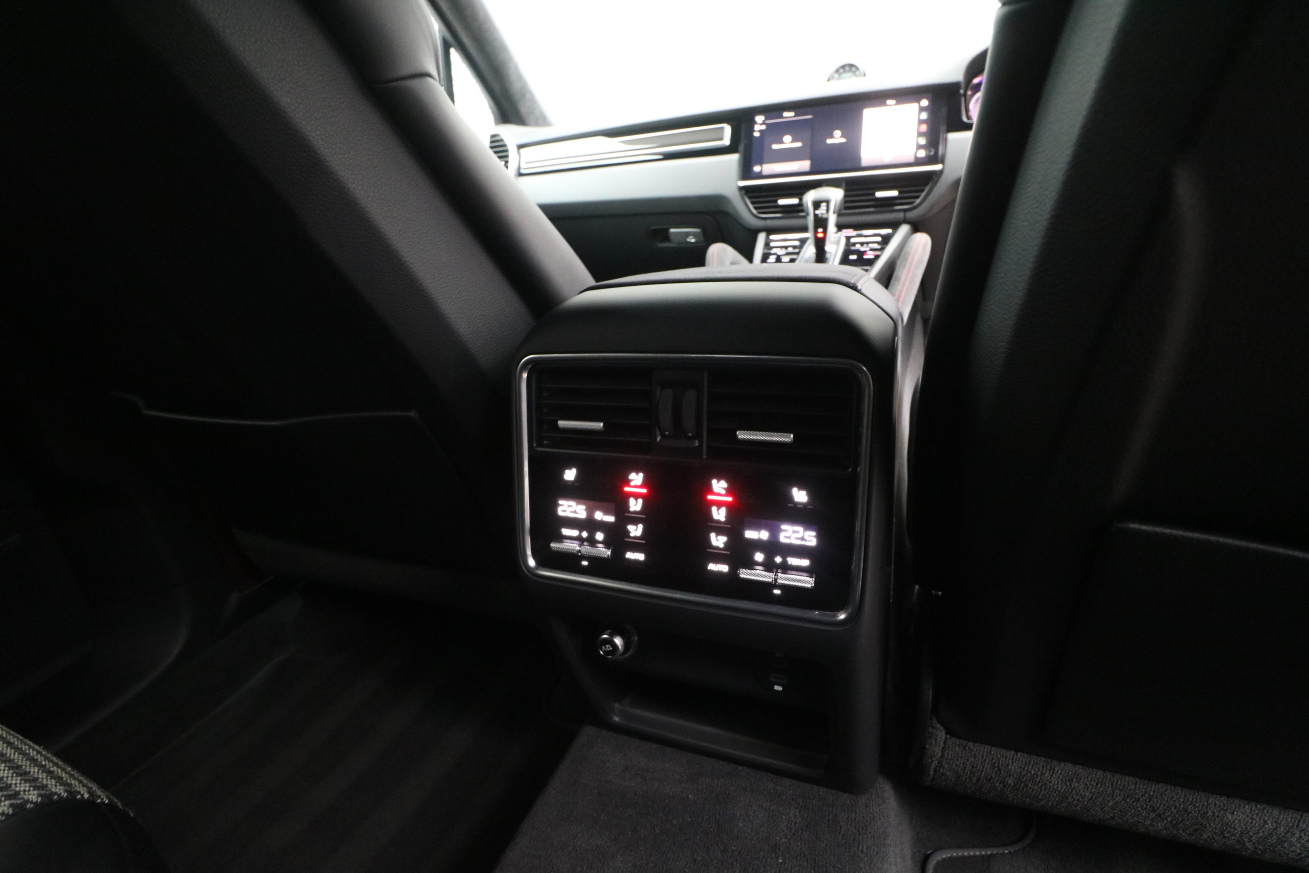 2023 (72) Porsche Cayenne 4.0T V8 GTS TiptronicS 4WD Euro 6 (s/s) 5dr