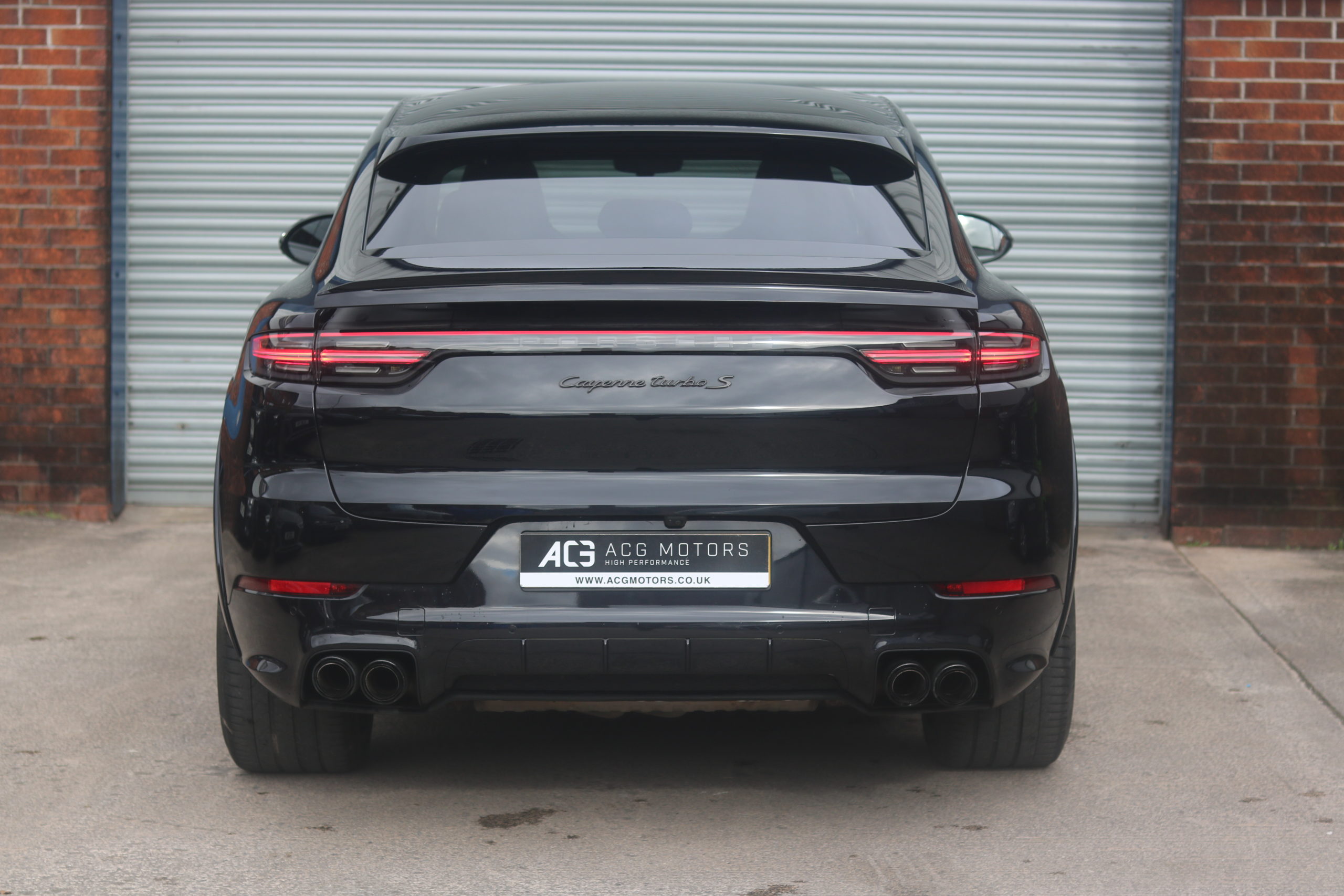2021 (21) Porsche Cayenne 4.0 V8 E-Hybrid 17.9kWh Turbo S TiptronicS 4WD Euro 6 (s/s) 5dr