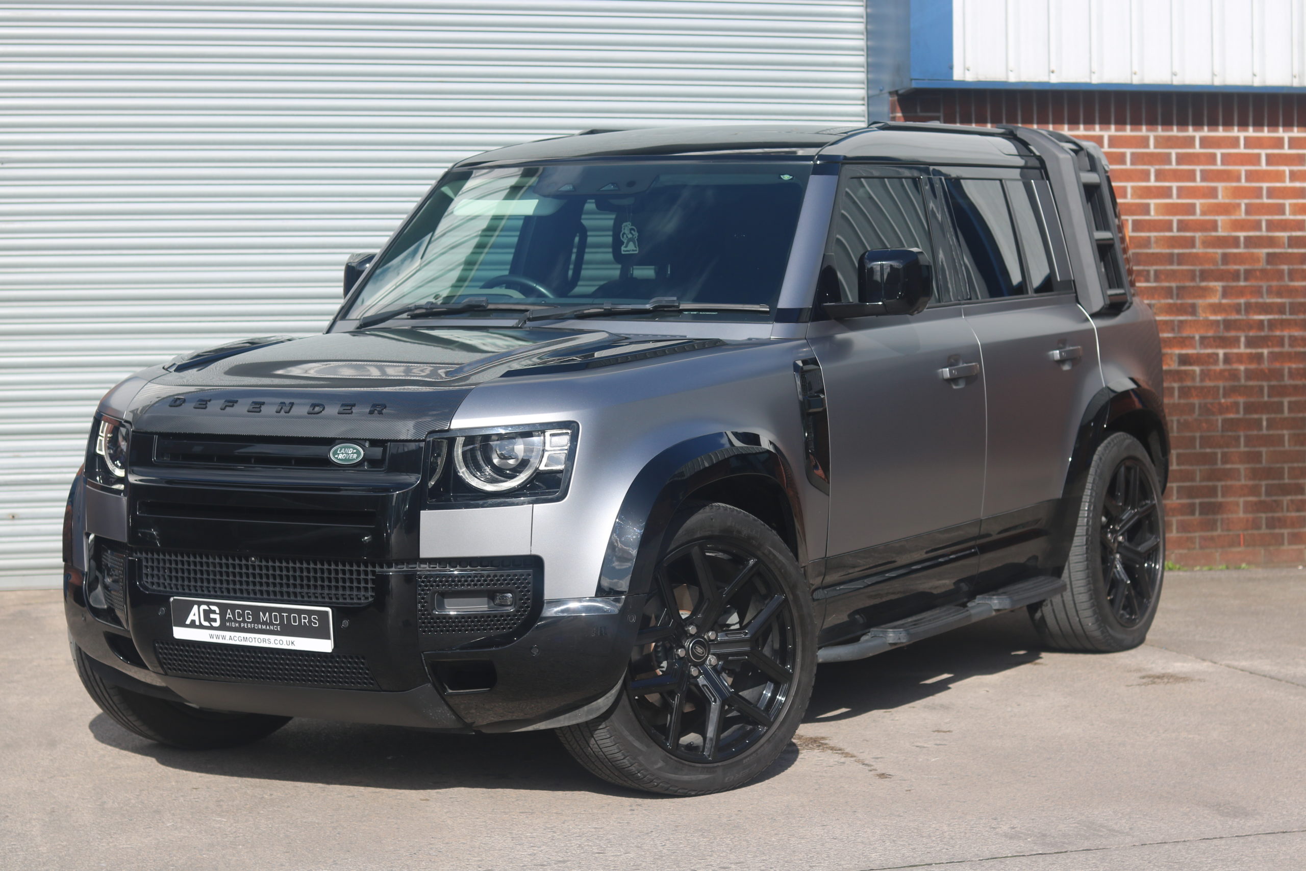 2023 (23) Land Rover Defender 110 3.0 D250 MHEV HSE Auto 4WD Euro 6 (s/s) 5dr