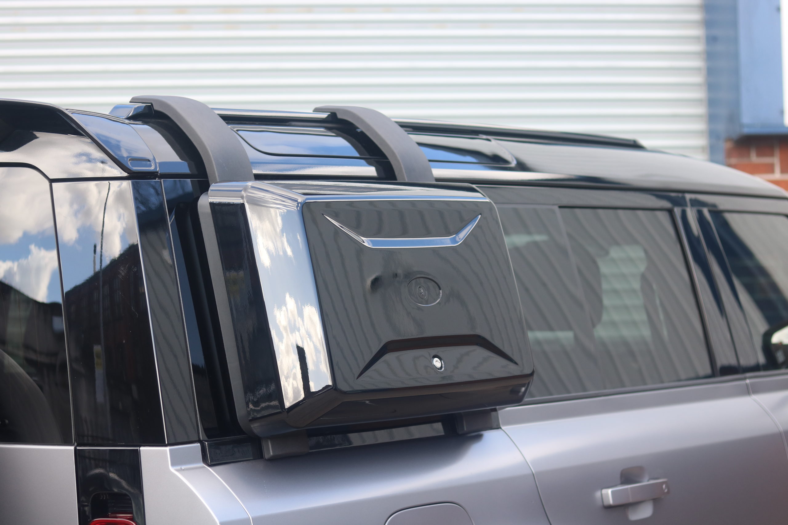 2023 (23) Land Rover Defender 110 3.0 D250 MHEV HSE Auto 4WD Euro 6 (s/s) 5dr