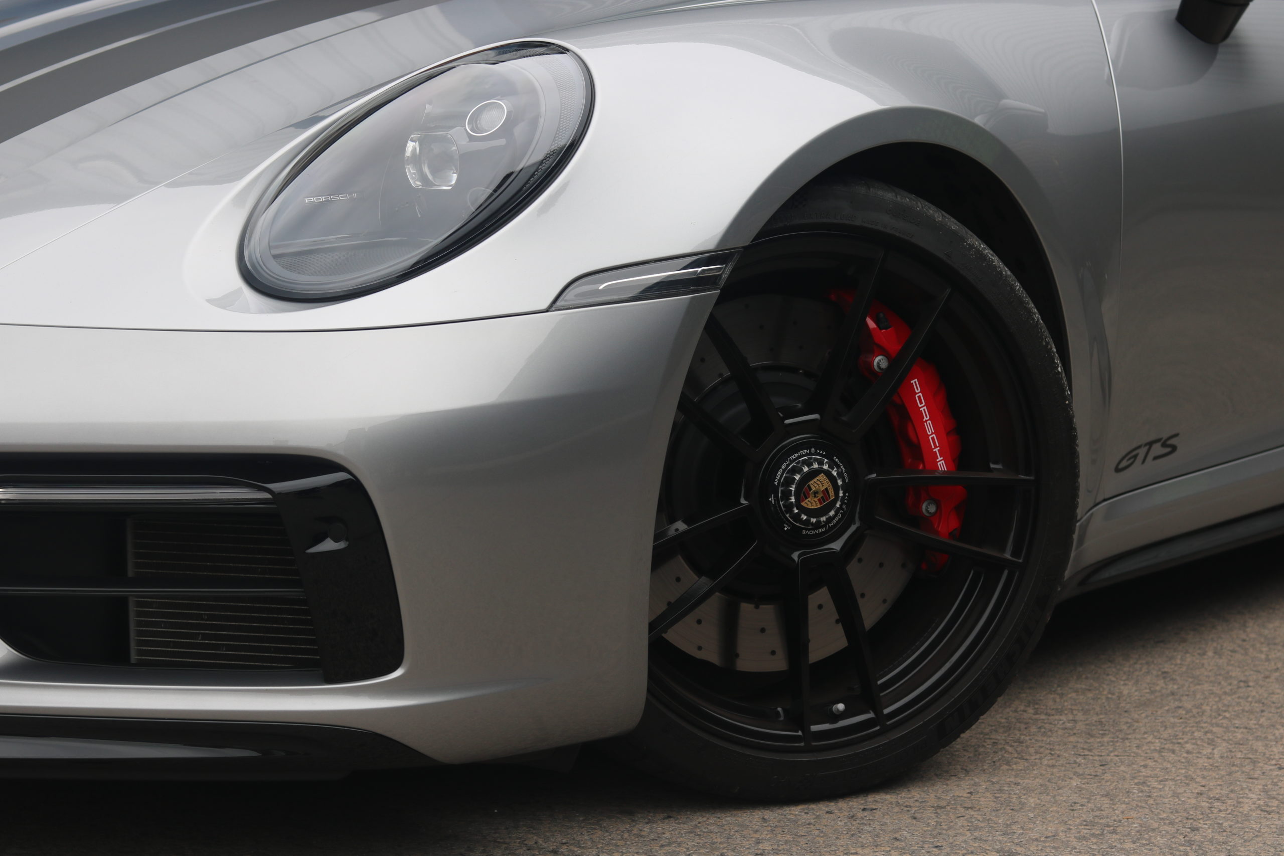 2023 (73) Porsche 911 3.0T 992 Carrera 4 GTS PDK 4WD Euro 6 (s/s) 2dr