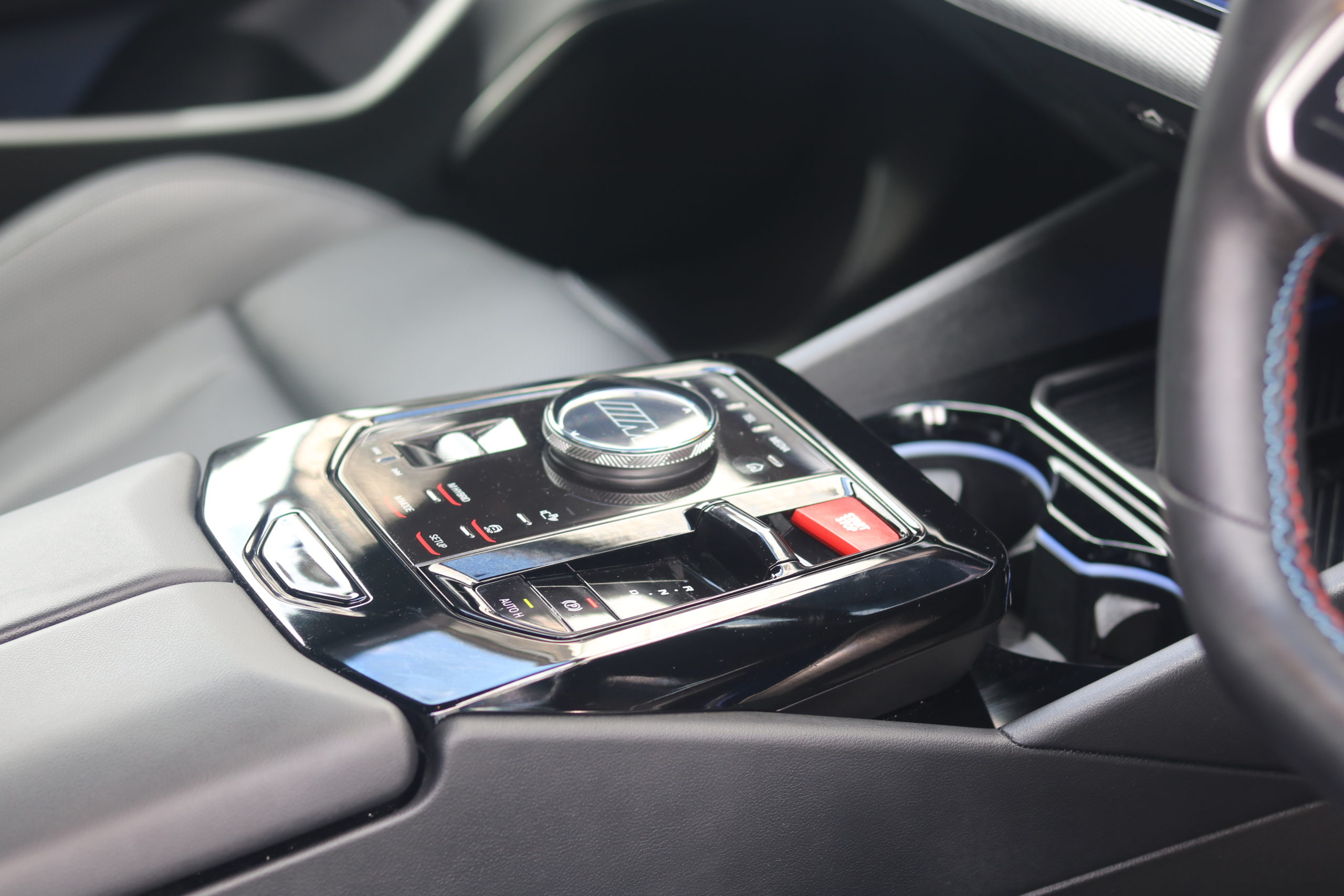 2025 (75) BMW M5 4.4 22.1kWh Steptronic xDrive Euro 6 (s/s) 4dr